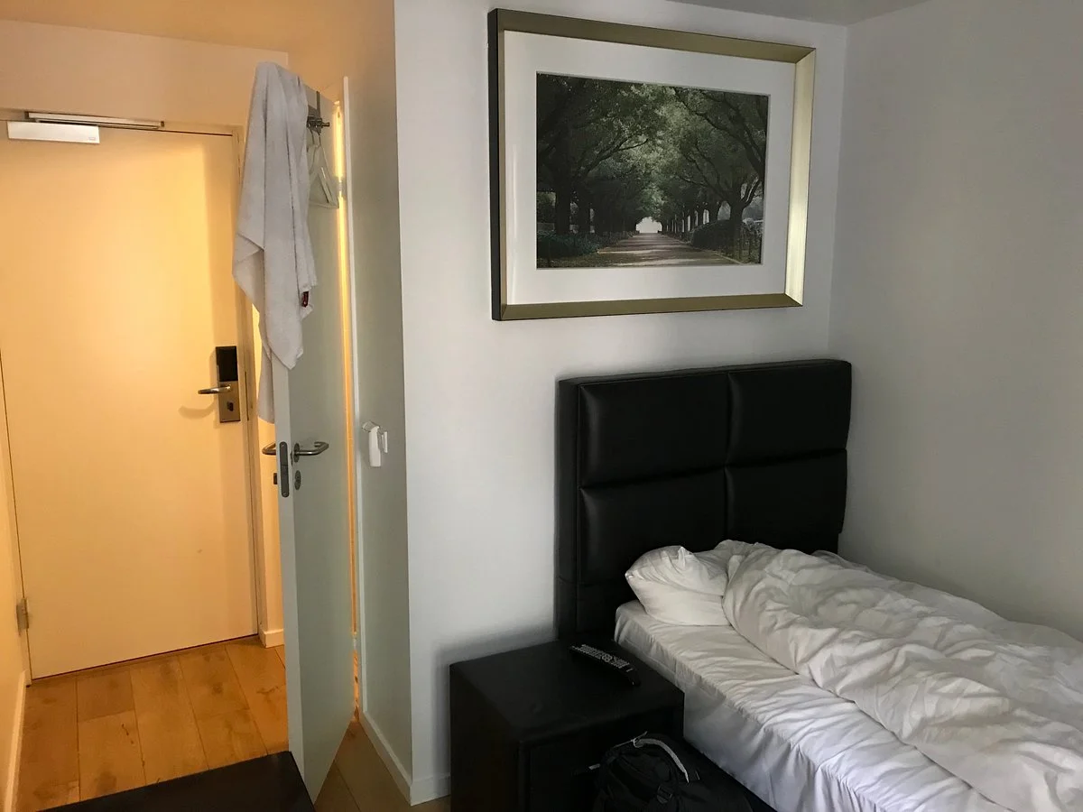 A Hotels City - Image 13