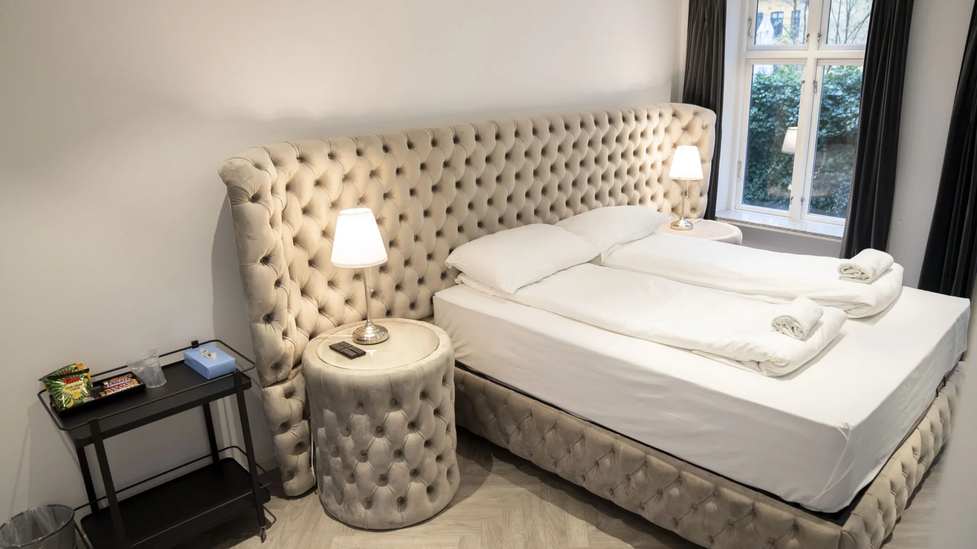 A Hotels City - Image 9