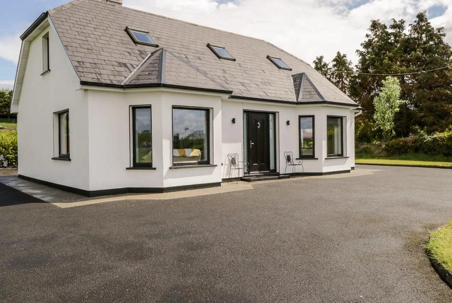 Abbey View - Image 1