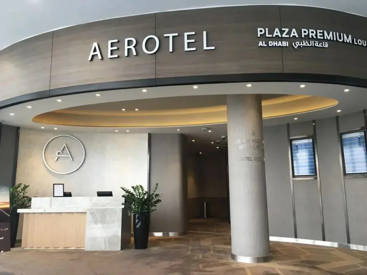 Abu Dhabi Airport Hotel T1 International Departures - Image 1