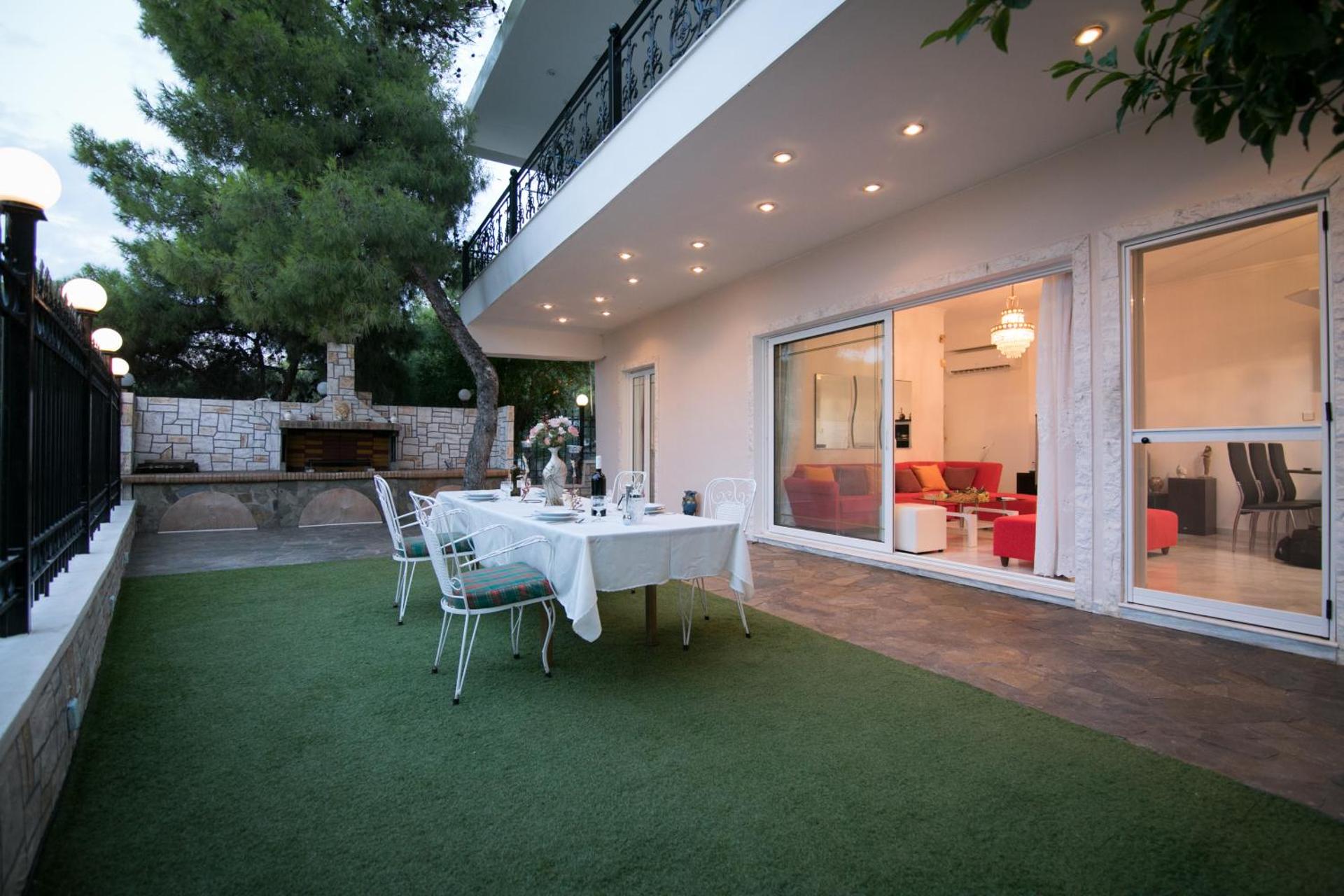 Aias Summer House - Image 11