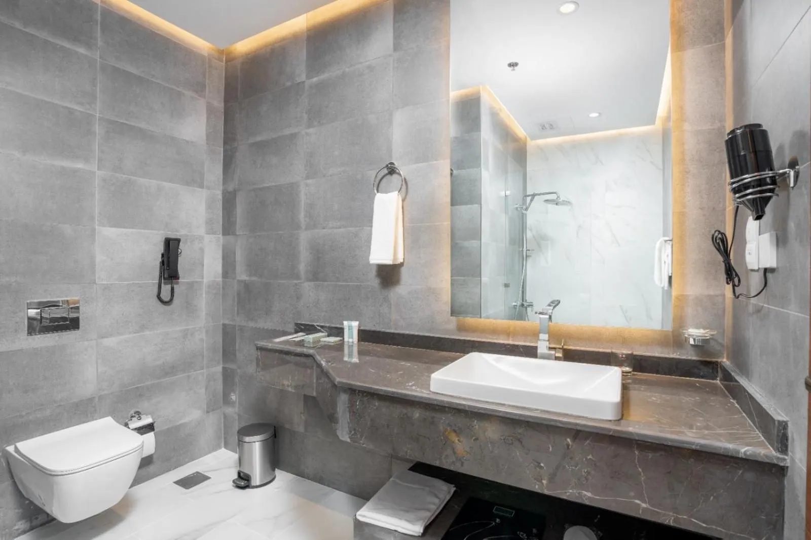 Akasiya Hotel - Image 11