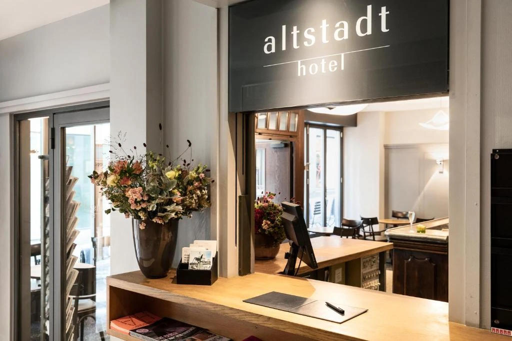 Altstadt Hotel - Image 7