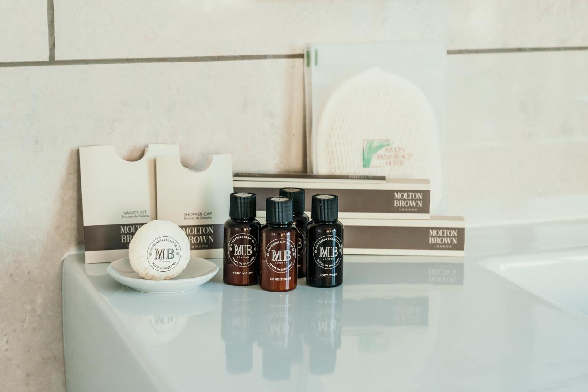 Arkin Palm Beach Hotel - Image 3