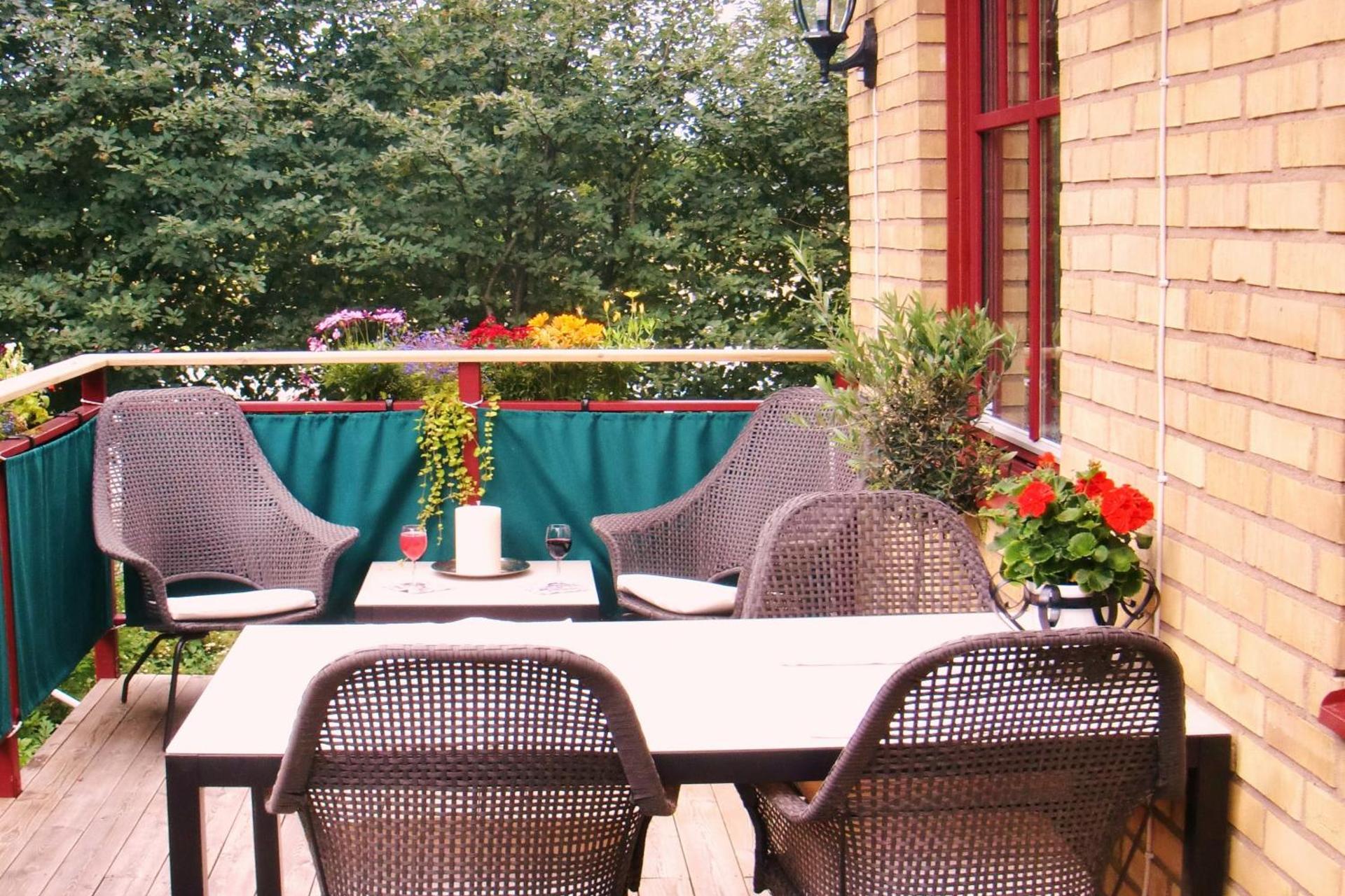 At Home Bed & Breakfast - Image 5