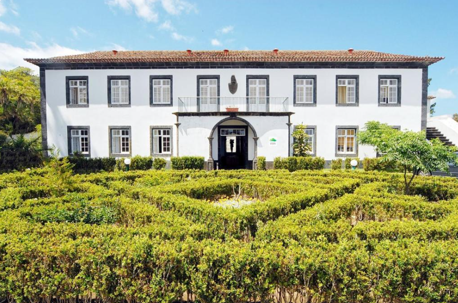 Azores Youth Hostels