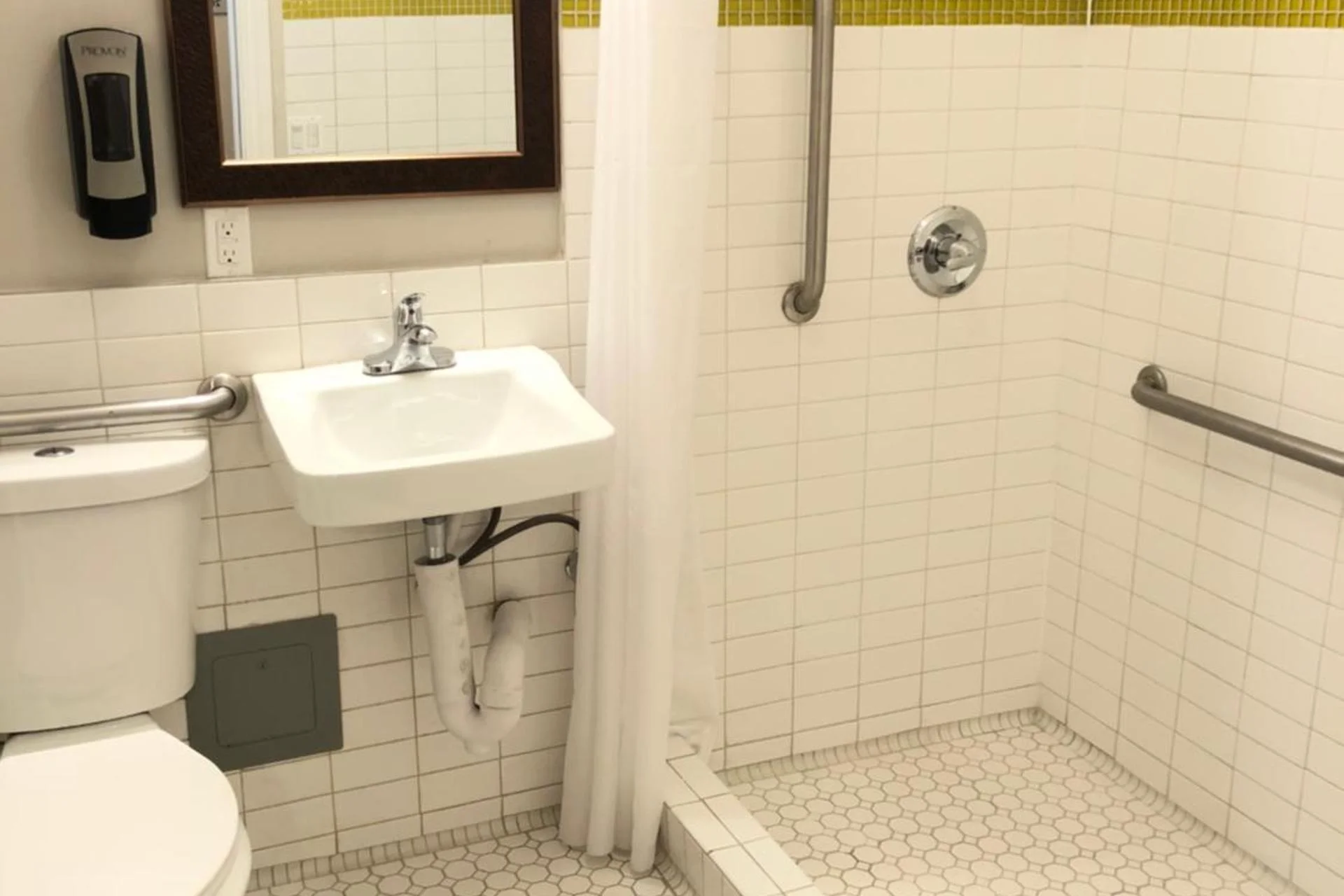 Experience the Best Hospitality at Bay Hotel in San Francisco - Image 11