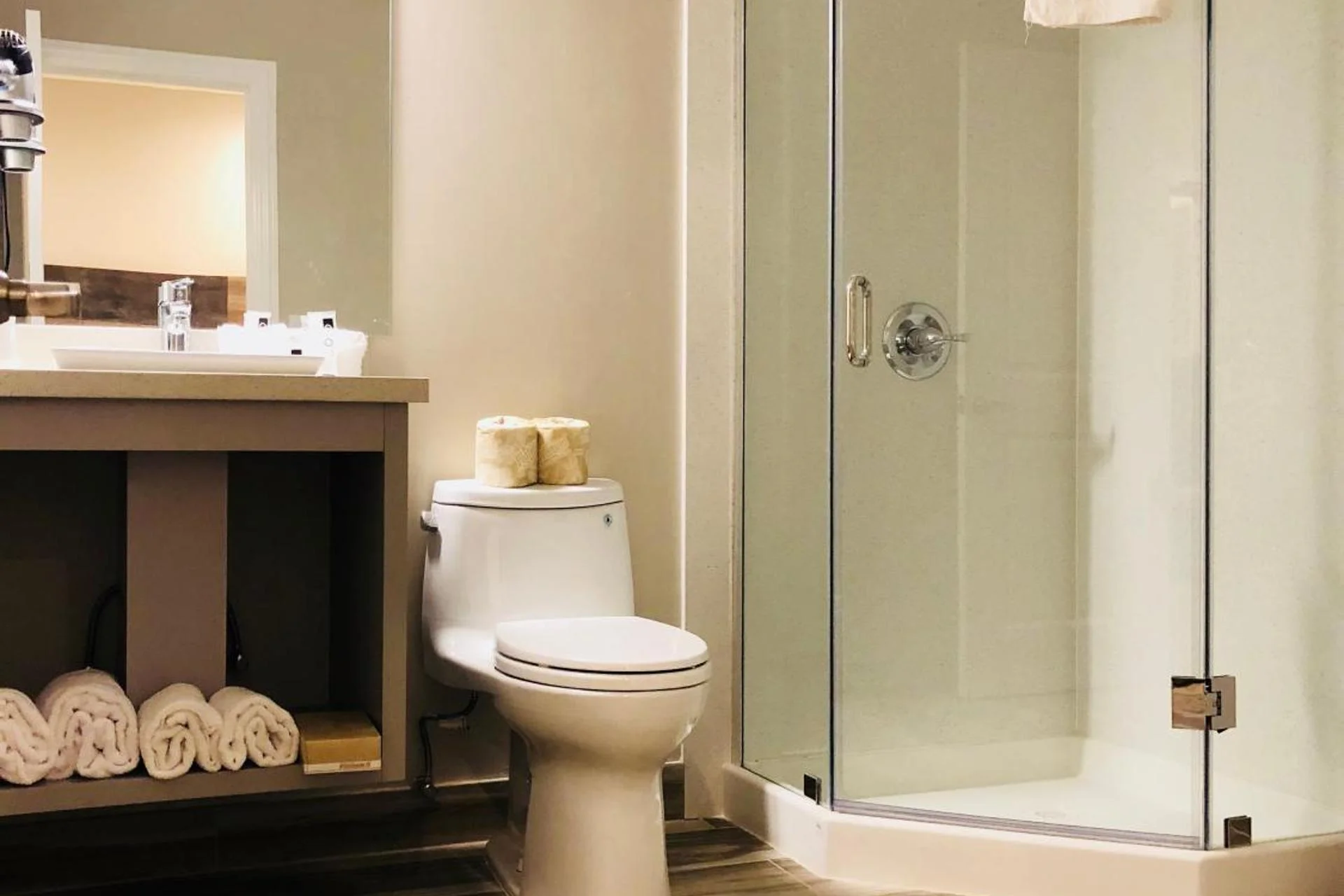 Experience the Best Hospitality at Bay Hotel in San Francisco - Image 19