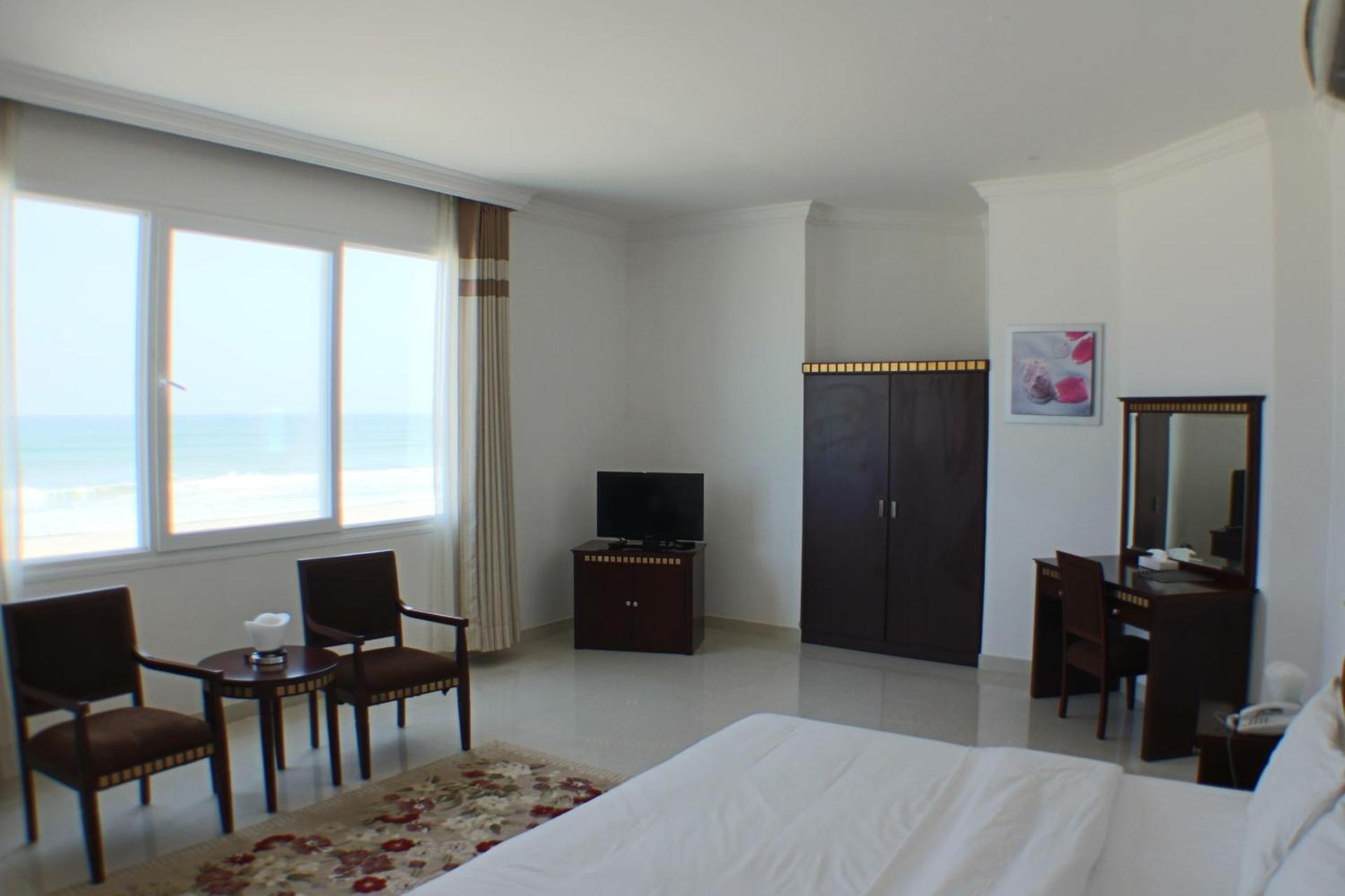 Beach Resort Salalah - Image 6
