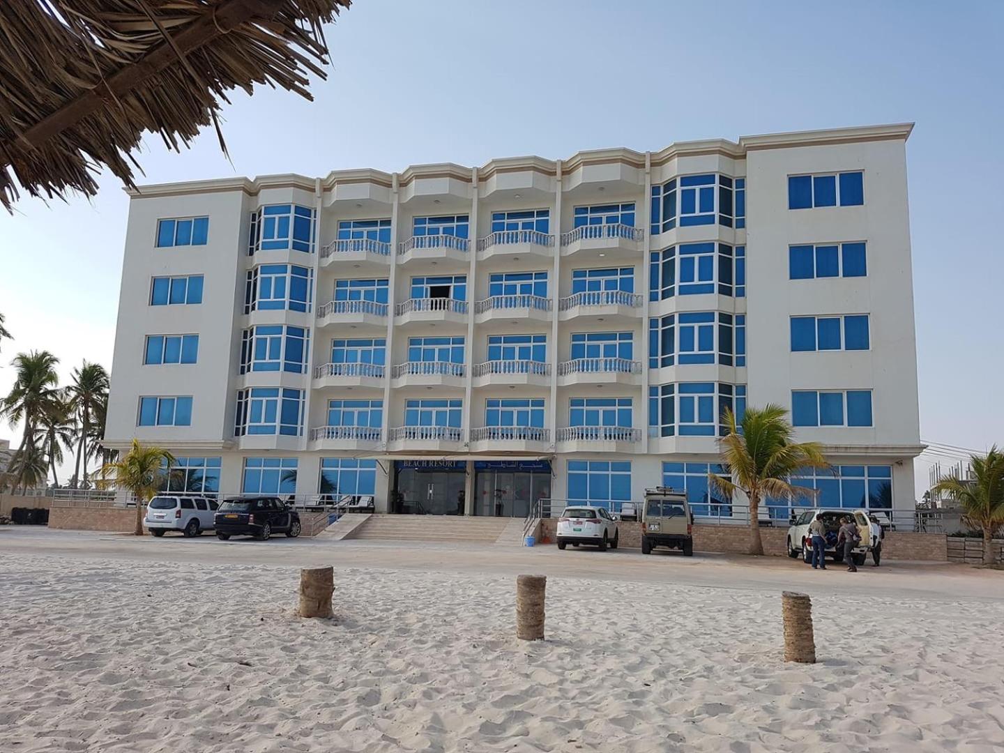 Beach Resort Salalah - Image 7
