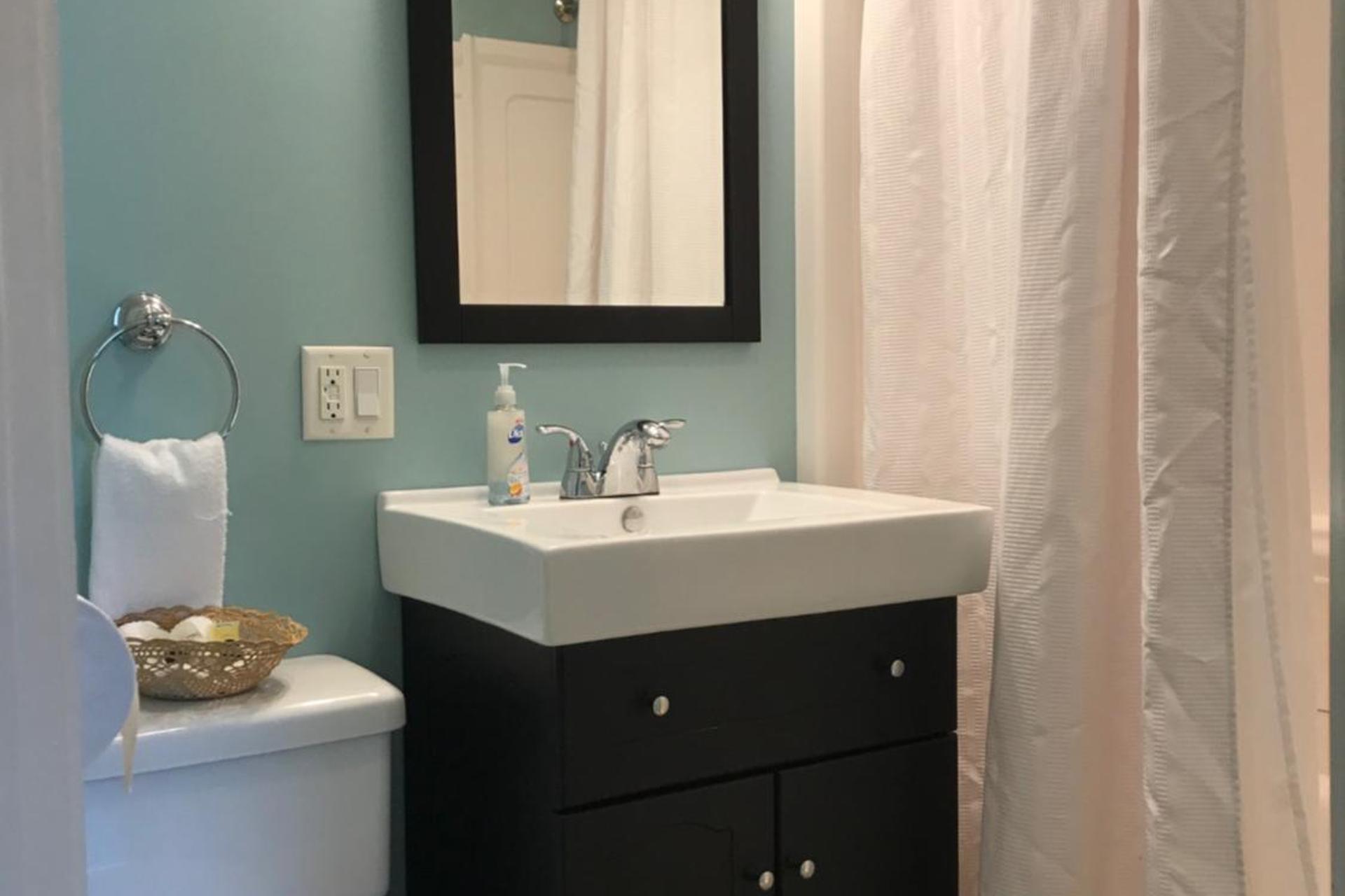 Beachcomber Inn - Image 3