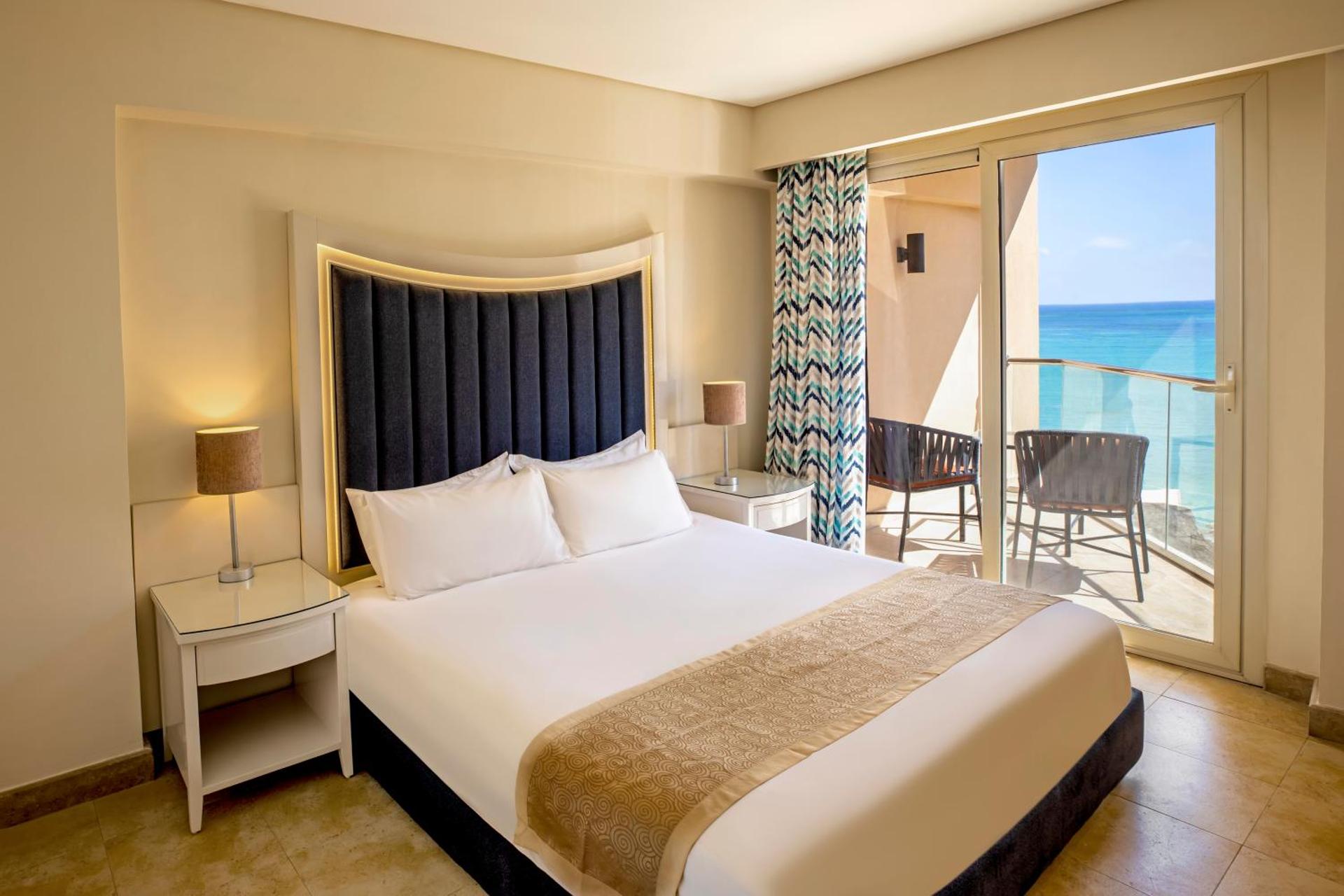 Beau Site Belle Vue Hotel - Image 1