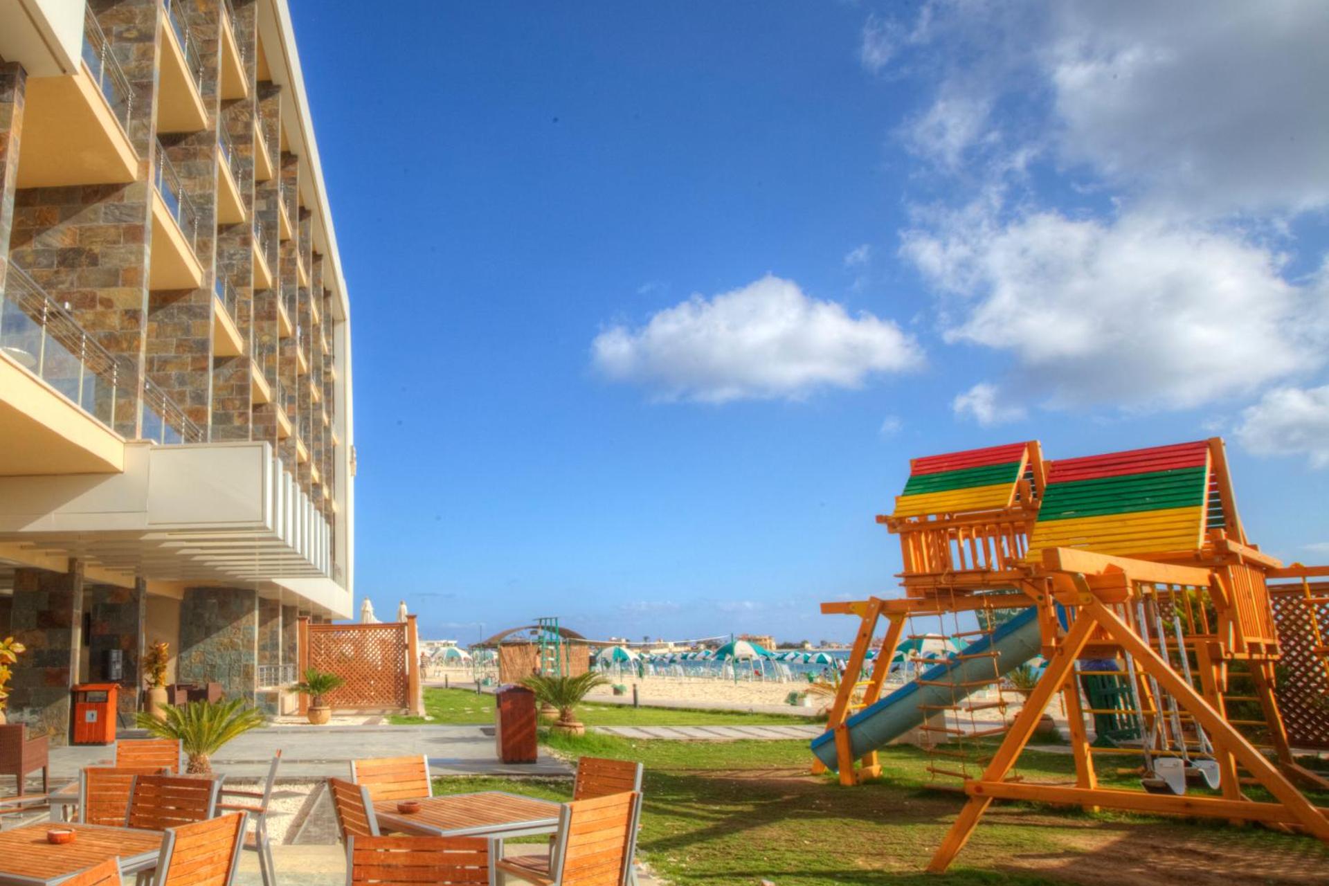 Beau Site Belle Vue Hotel - Image 6