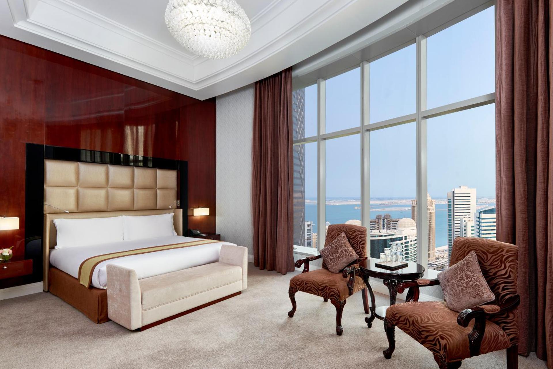 Best Plaza West Bay Hotel - Image 13