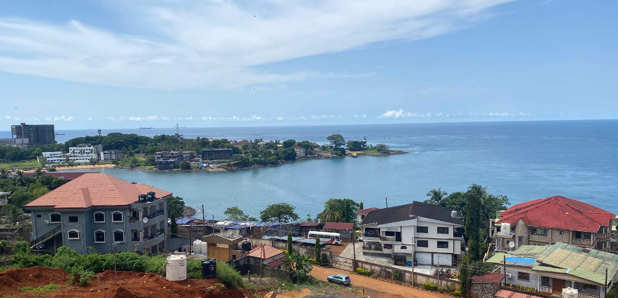 Bintumani Hotel - Image 1