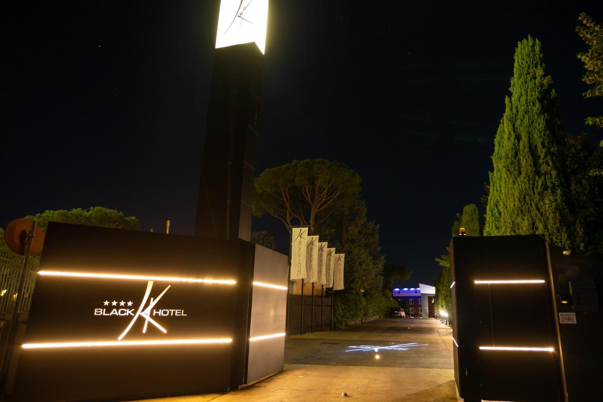 Black Hotel - Image 1