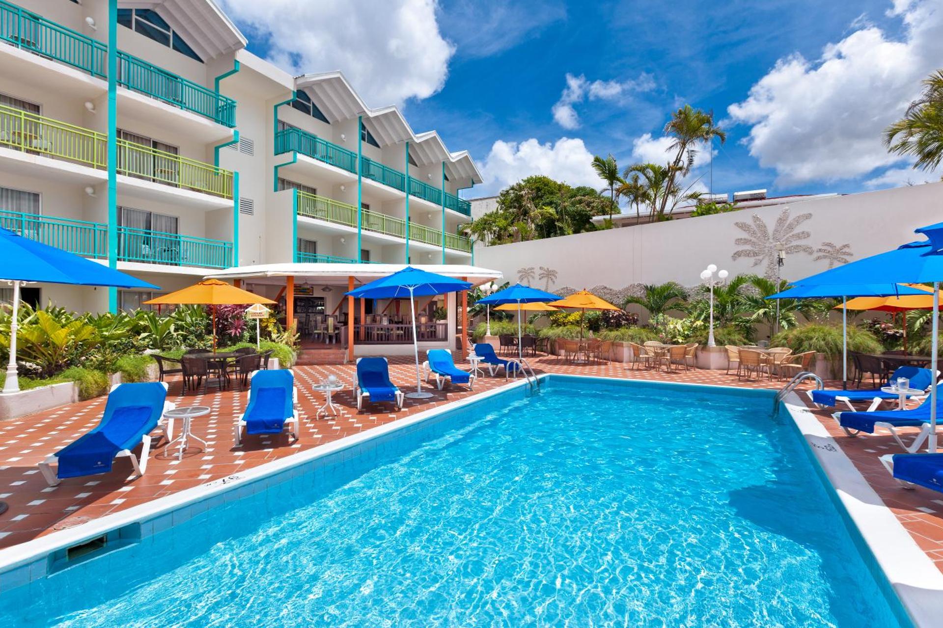 Blue Horizon Hotel - Image 4
