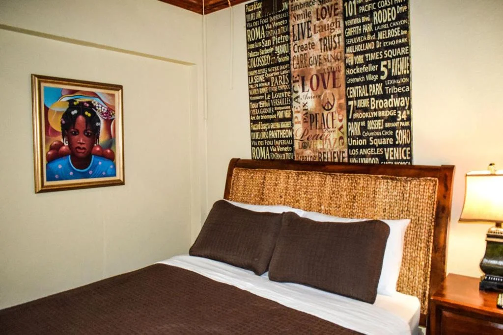 Brownstone Guesthouses Seabeach - Image 14