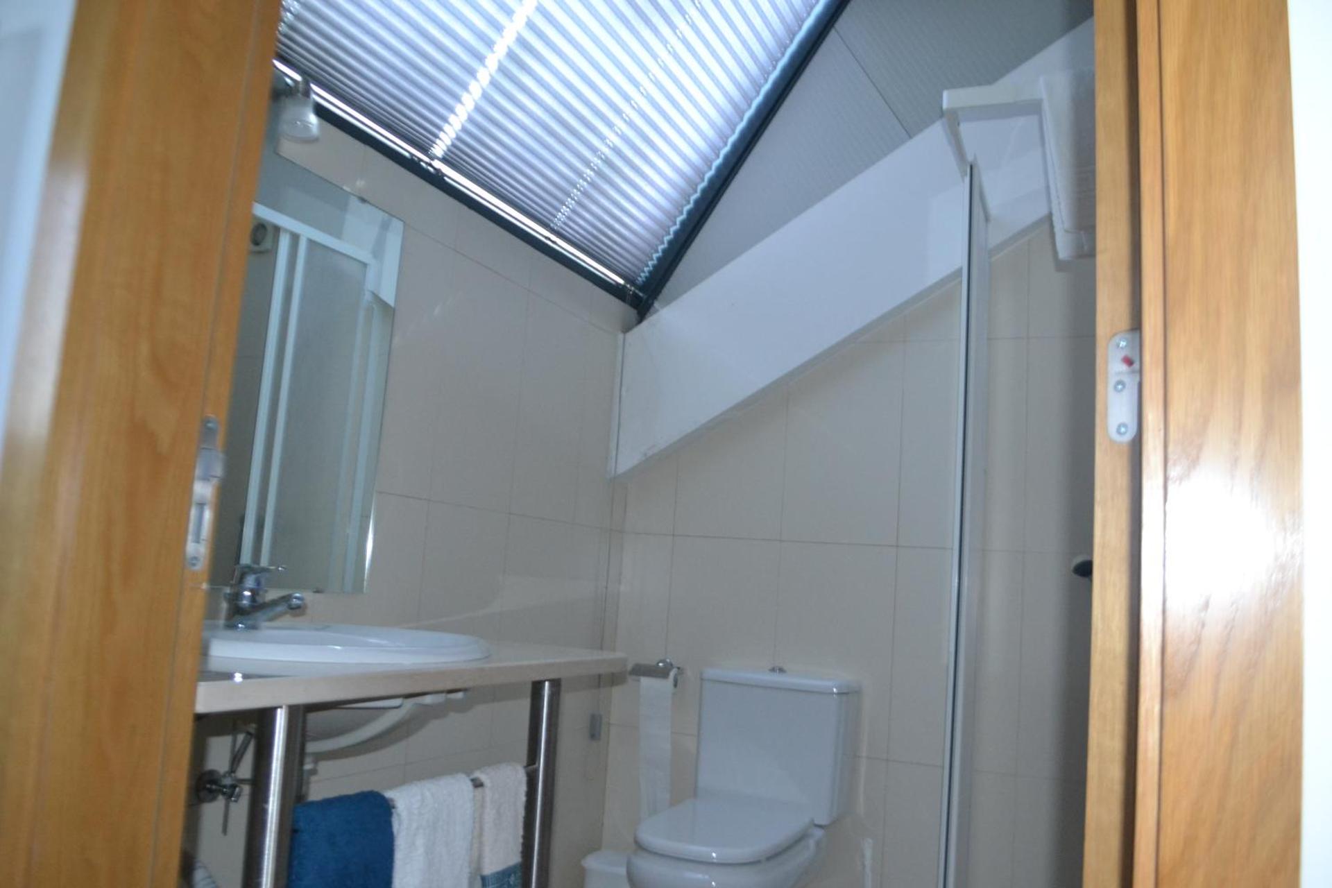 Descubra a Casa da Quinta da Calçada: Um Refúgio de Conforto e Elegância - Imagem 2