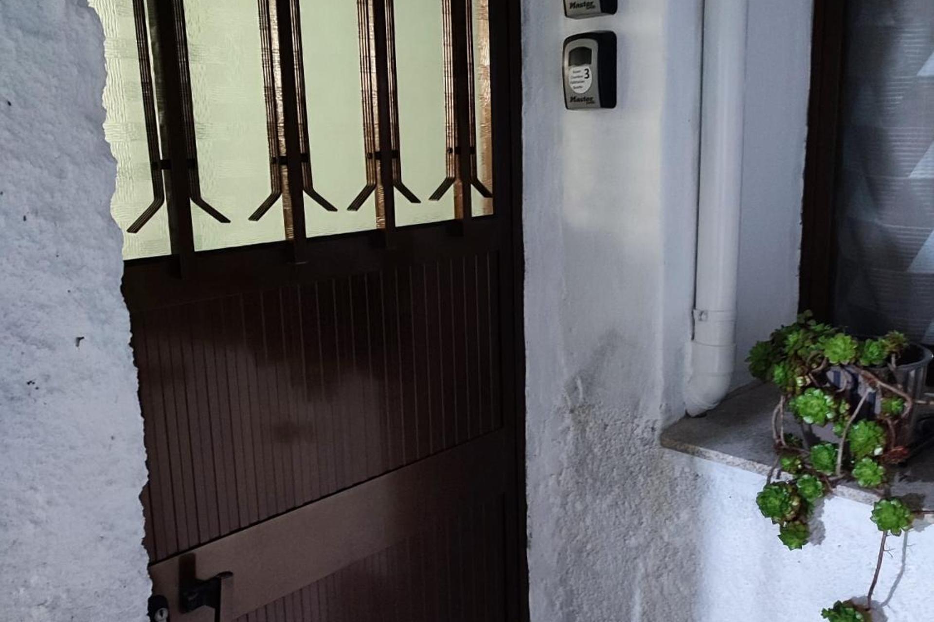 Descubra o Refúgio Perfeito na Casa das Escadinhas - Imagem 37