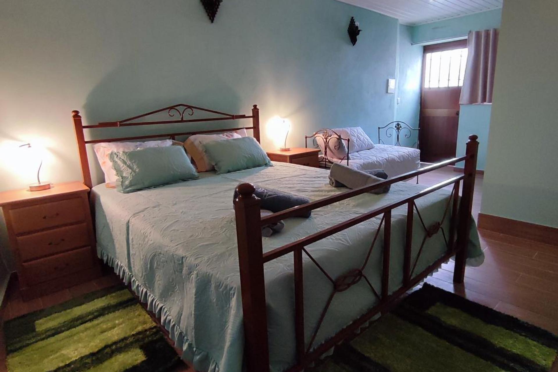 Descubra o Refúgio Perfeito na Casa das Escadinhas - Imagem 8