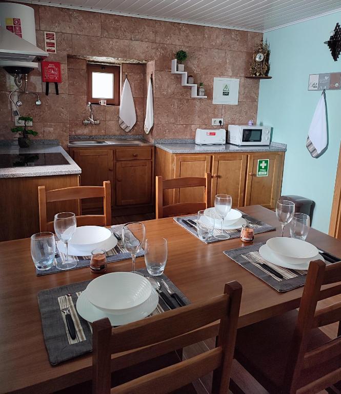 Descubra o Refúgio Perfeito na Casa das Escadinhas