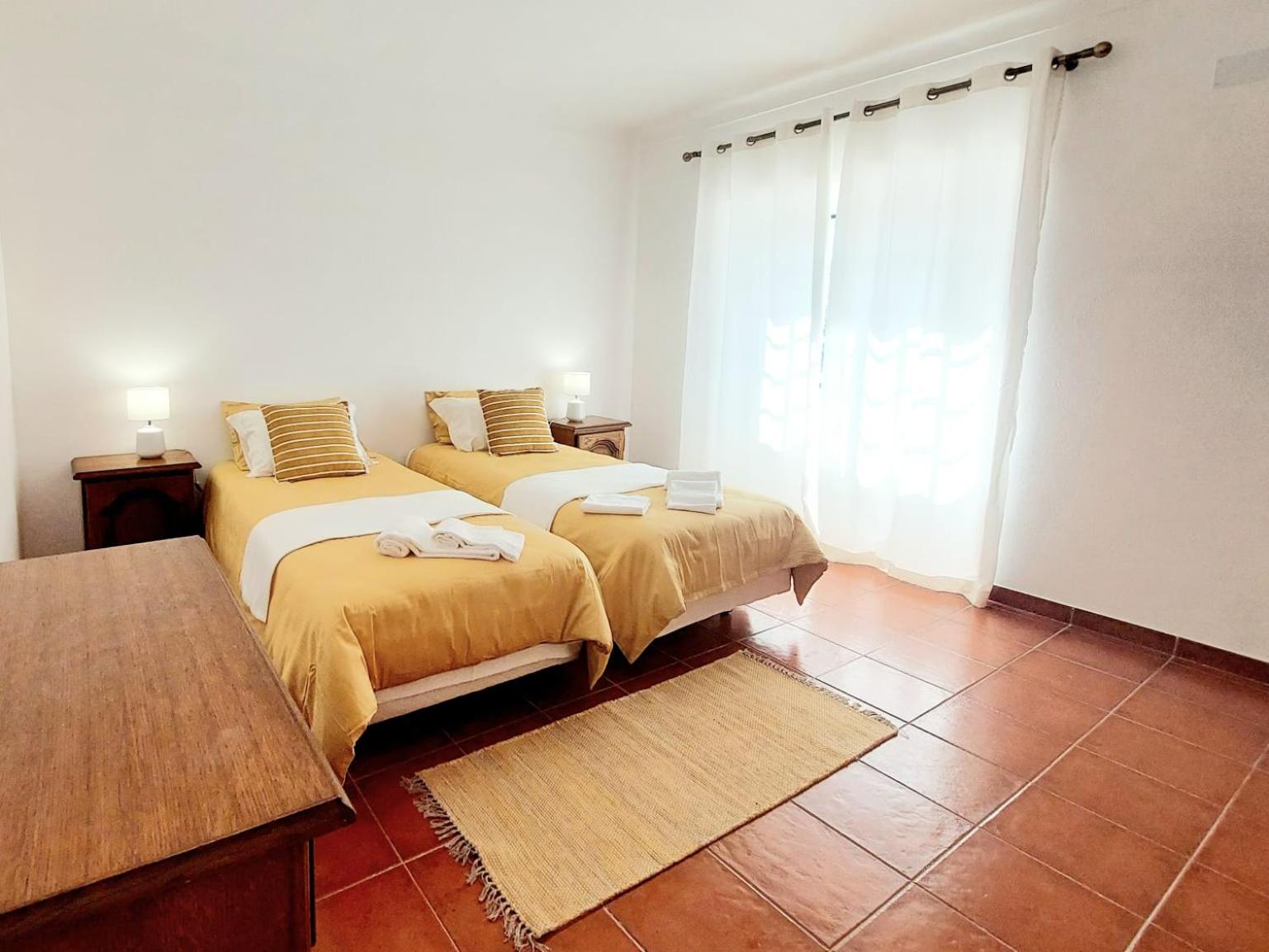 Descubra Casa das Laranjeiras: Seu Refúgio Ideal para Férias Inesquecíveis - Imagem 65