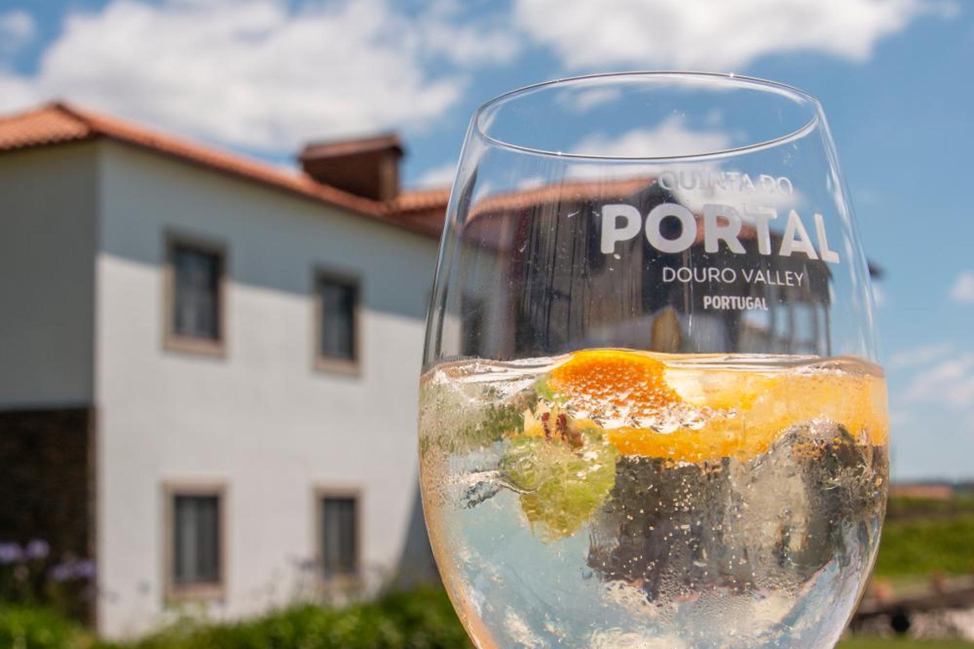 Descubra a Casa das Pipas / Quinta do Portal: Uma Experiência Incomparável - Imagem 40