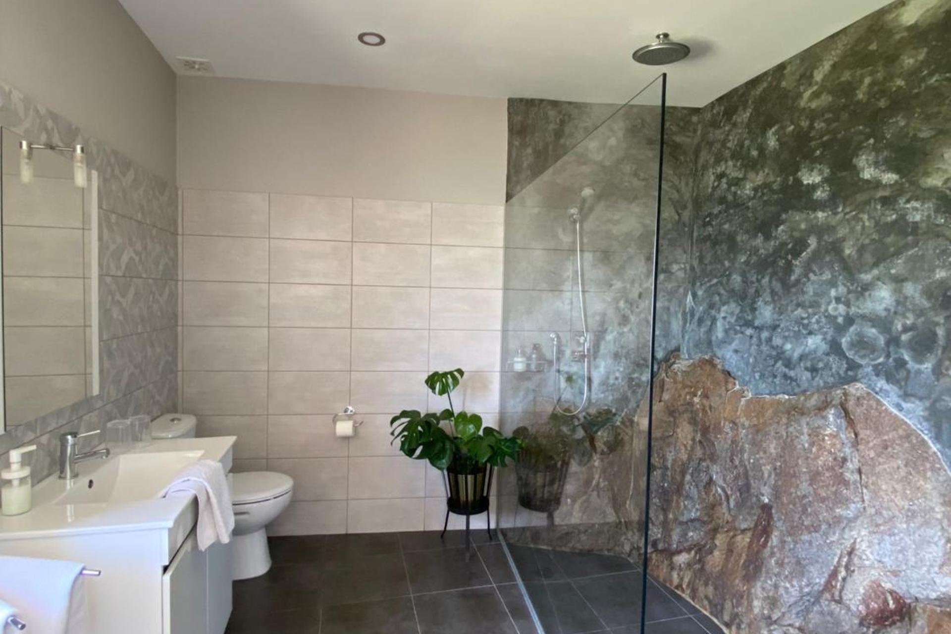 Descubra a Casa de Carrapatelo: Um Refúgio de Conforto e Confiança - Imagem 69