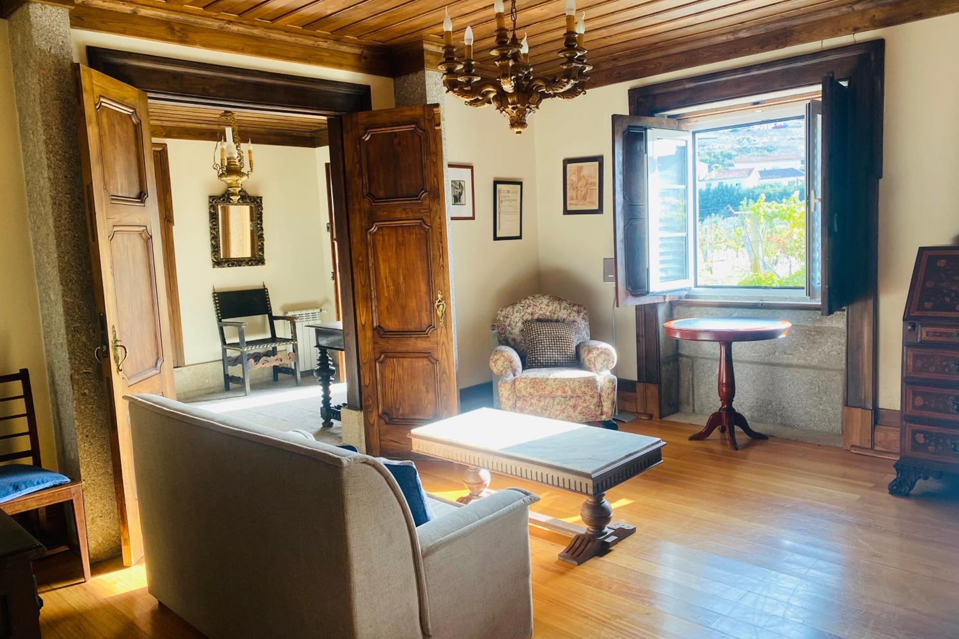 Descubra a Casa de Santa Bárbara: A Escolha Ideal para Sua Próxima Viagem - Imagem 35