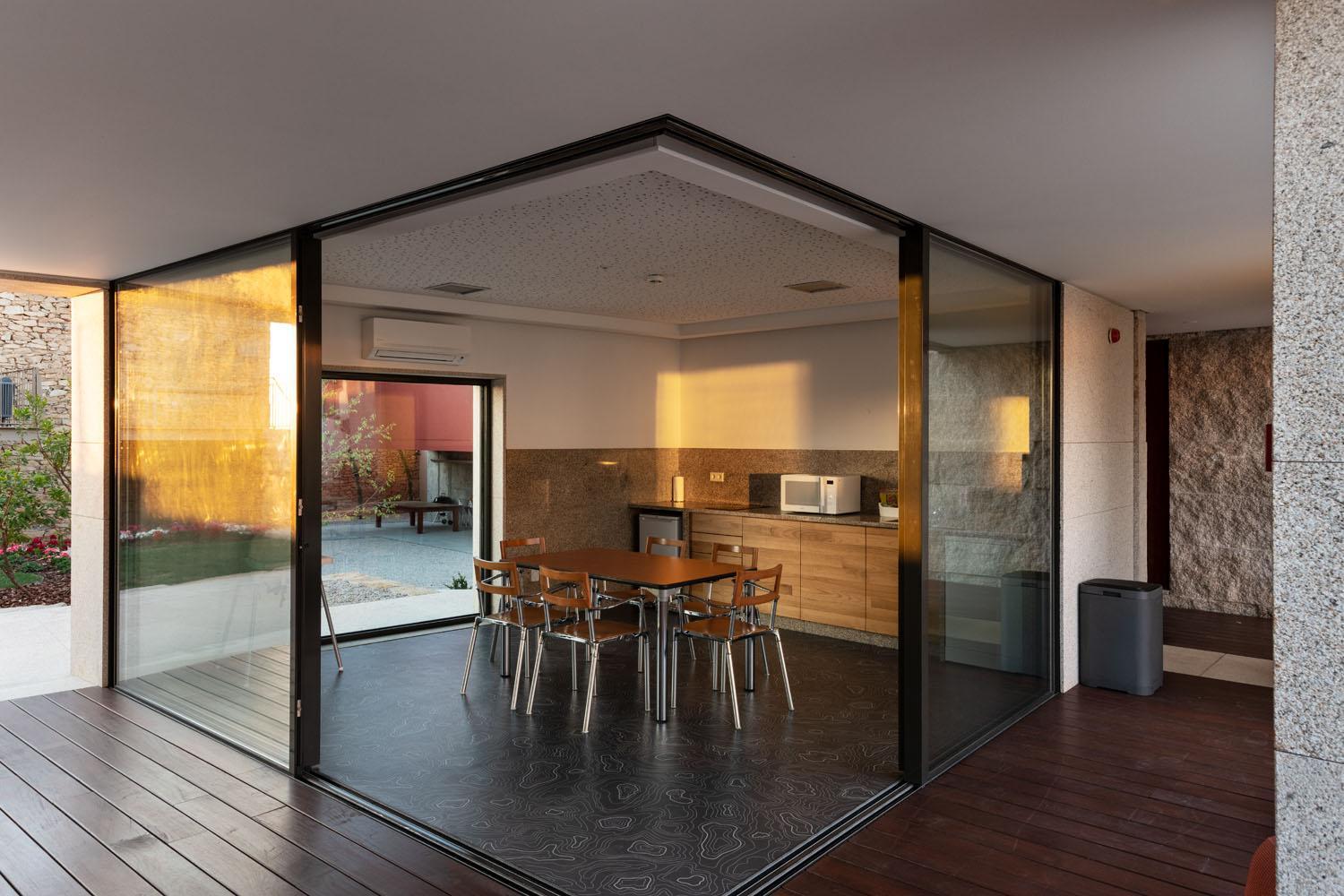 Descubra a Casa de Santa Cruz: Uma Experiência Inesquecível em Hospitalidade - Imagem 5