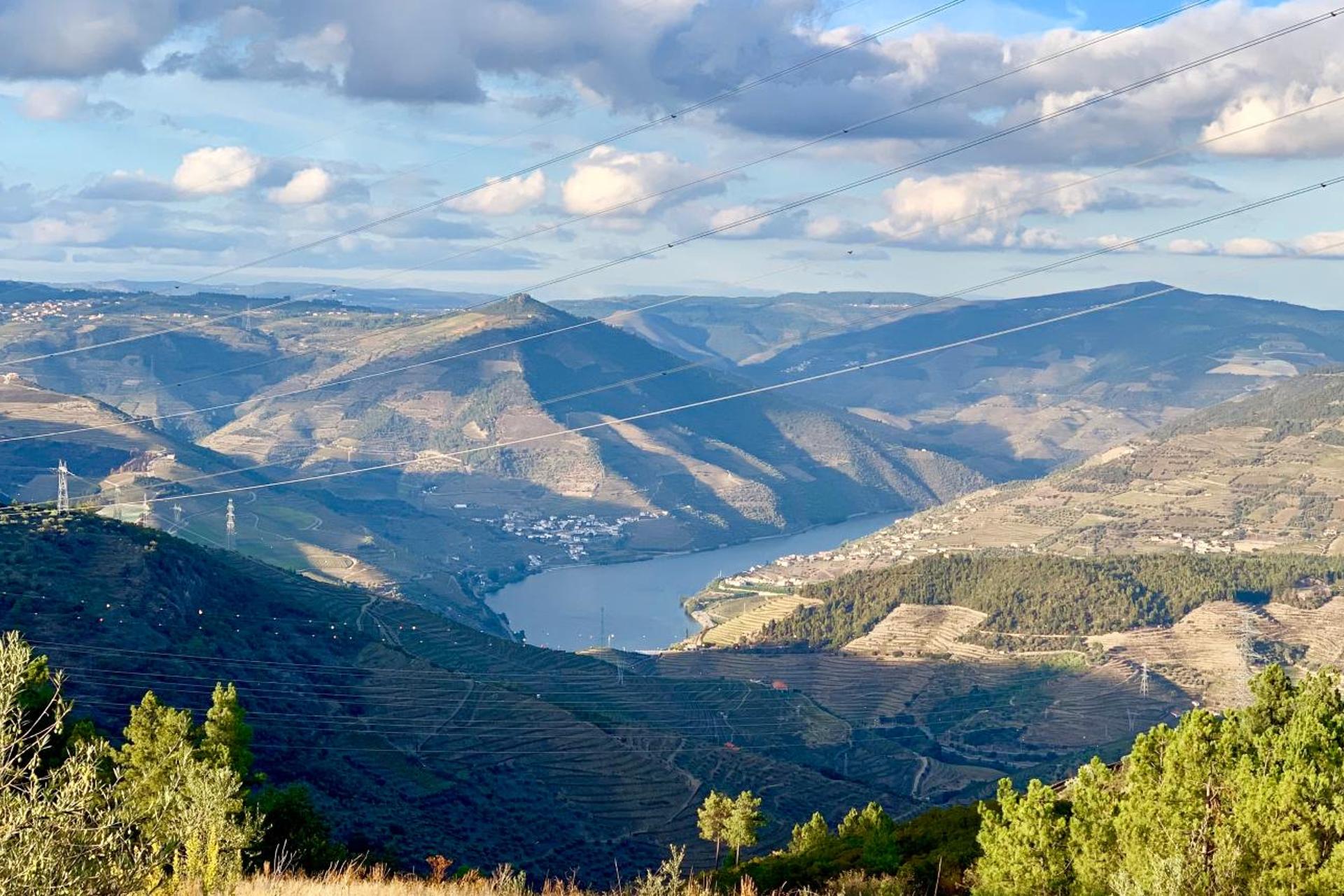Descubra a Casa de São Miguel Douro: Um Refúgio de Conforto e Tradição - Imagem 36