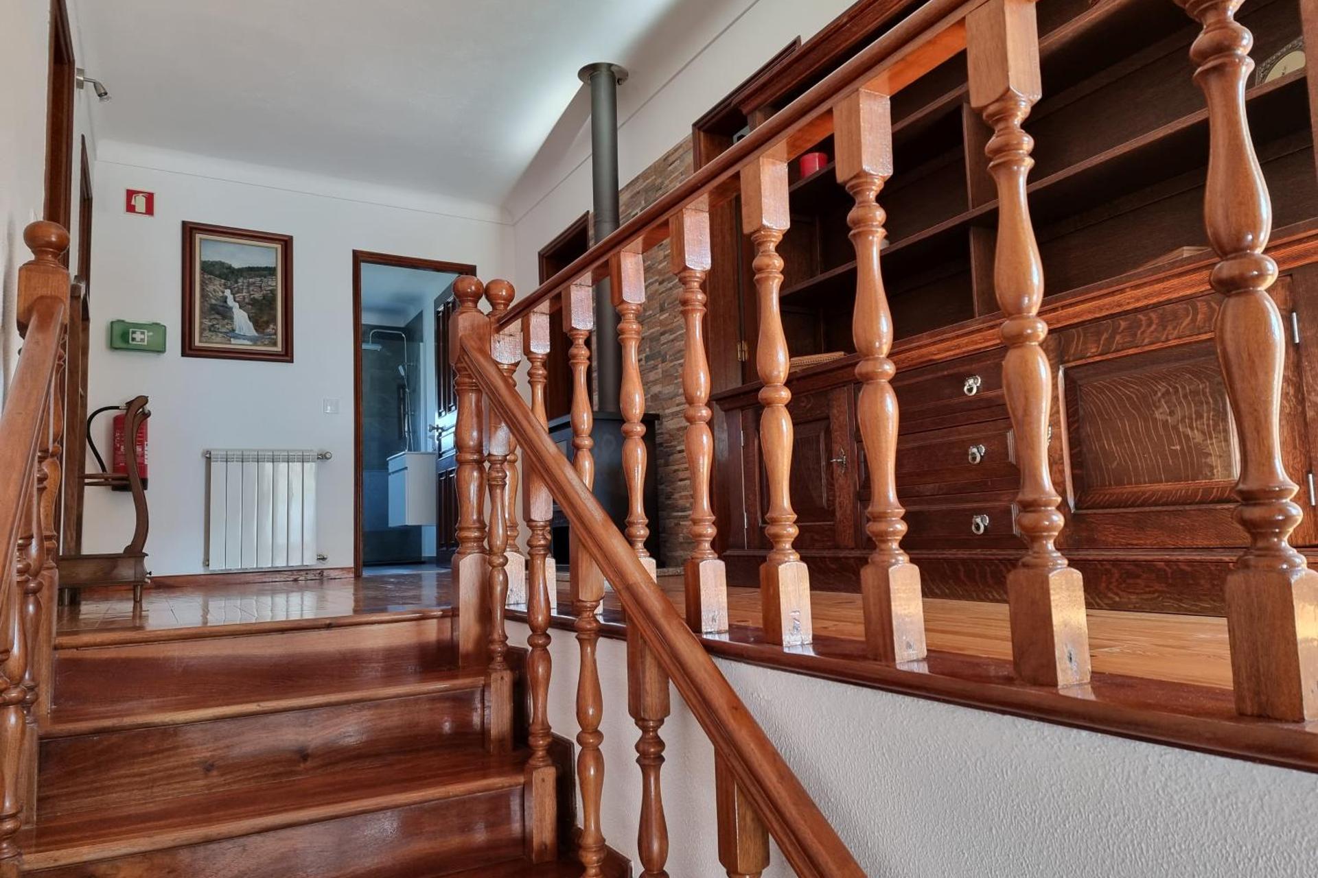 Descubra a Casa do Espadanal: Um Refúgio de Conforto e Tradição - Imagem 19