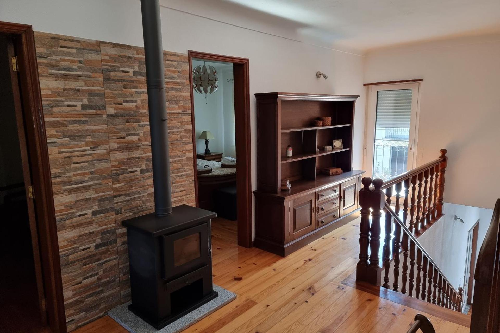 Descubra a Casa do Espadanal: Um Refúgio de Conforto e Tradição - Imagem 21