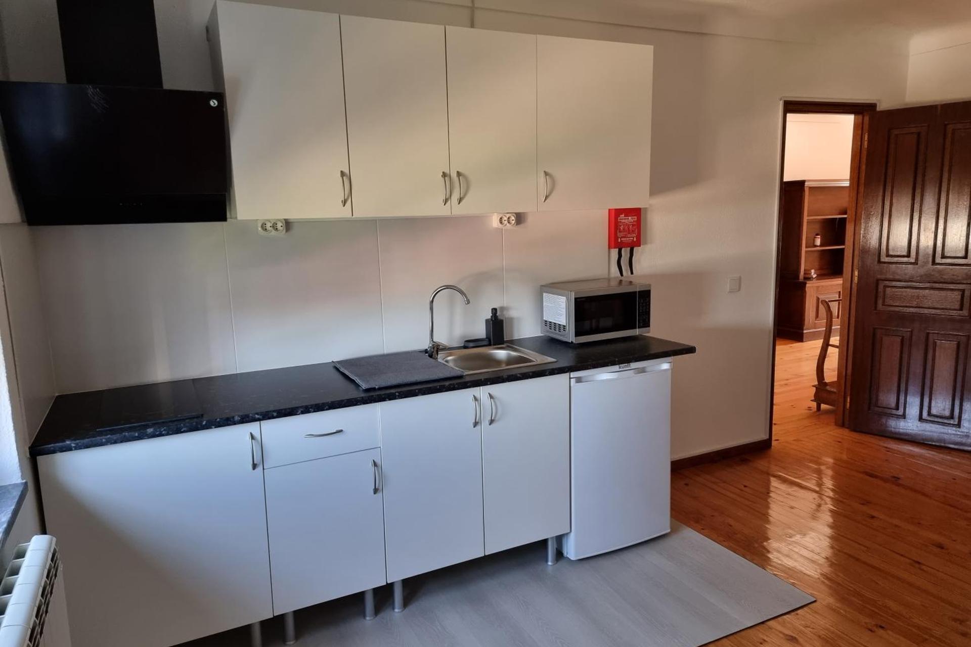 Descubra a Casa do Espadanal: Um Refúgio de Conforto e Tradição - Imagem 4