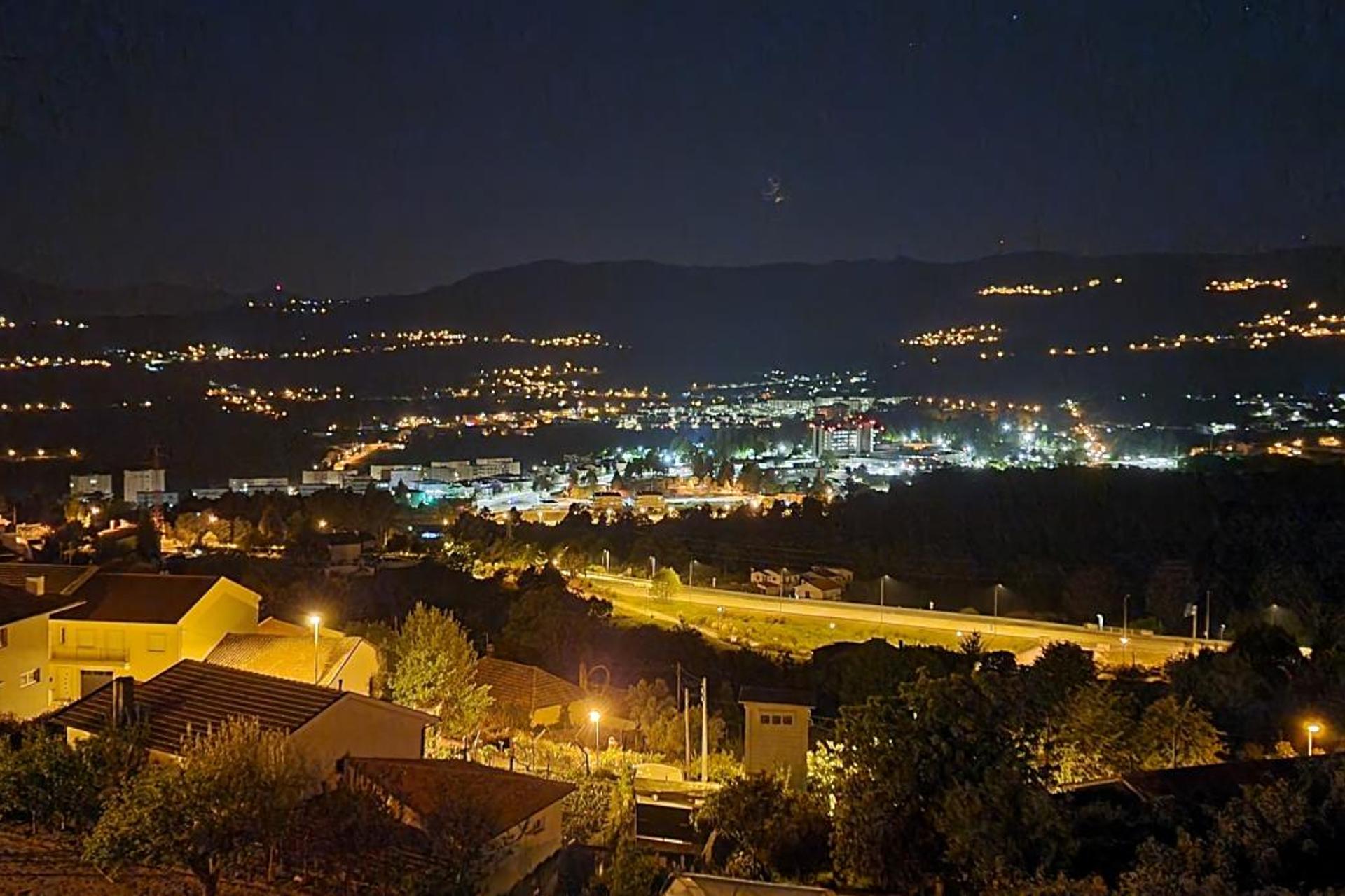 Descubra a Casa do Espadanal: Um Refúgio de Conforto e Tradição - Imagem 35