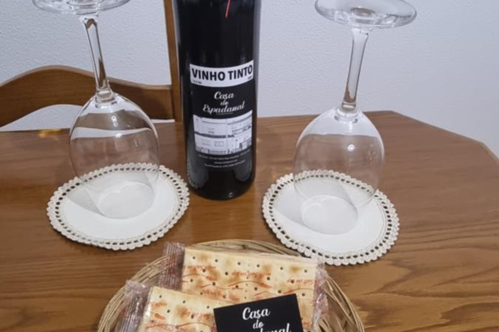 Descubra a Casa do Espadanal: Um Refúgio de Conforto e Tradição - Imagem 56