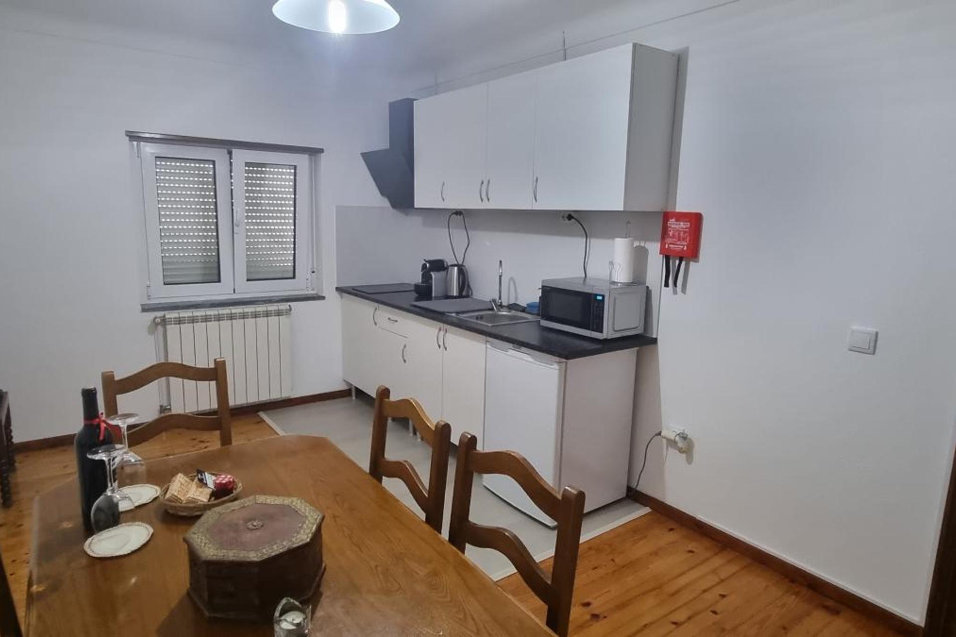 Descubra a Casa do Espadanal: Um Refúgio de Conforto e Tradição - Imagem 8