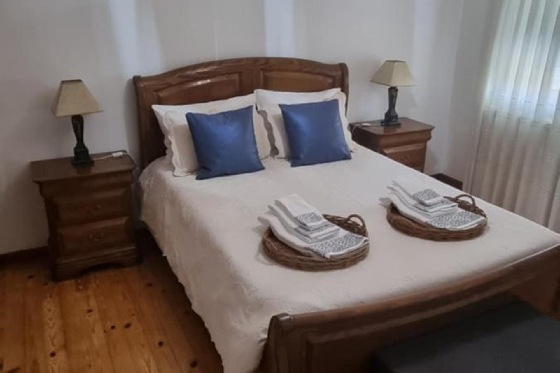 Descubra a Casa do Espadanal: Um Refúgio de Conforto e Tradição - Imagem 10