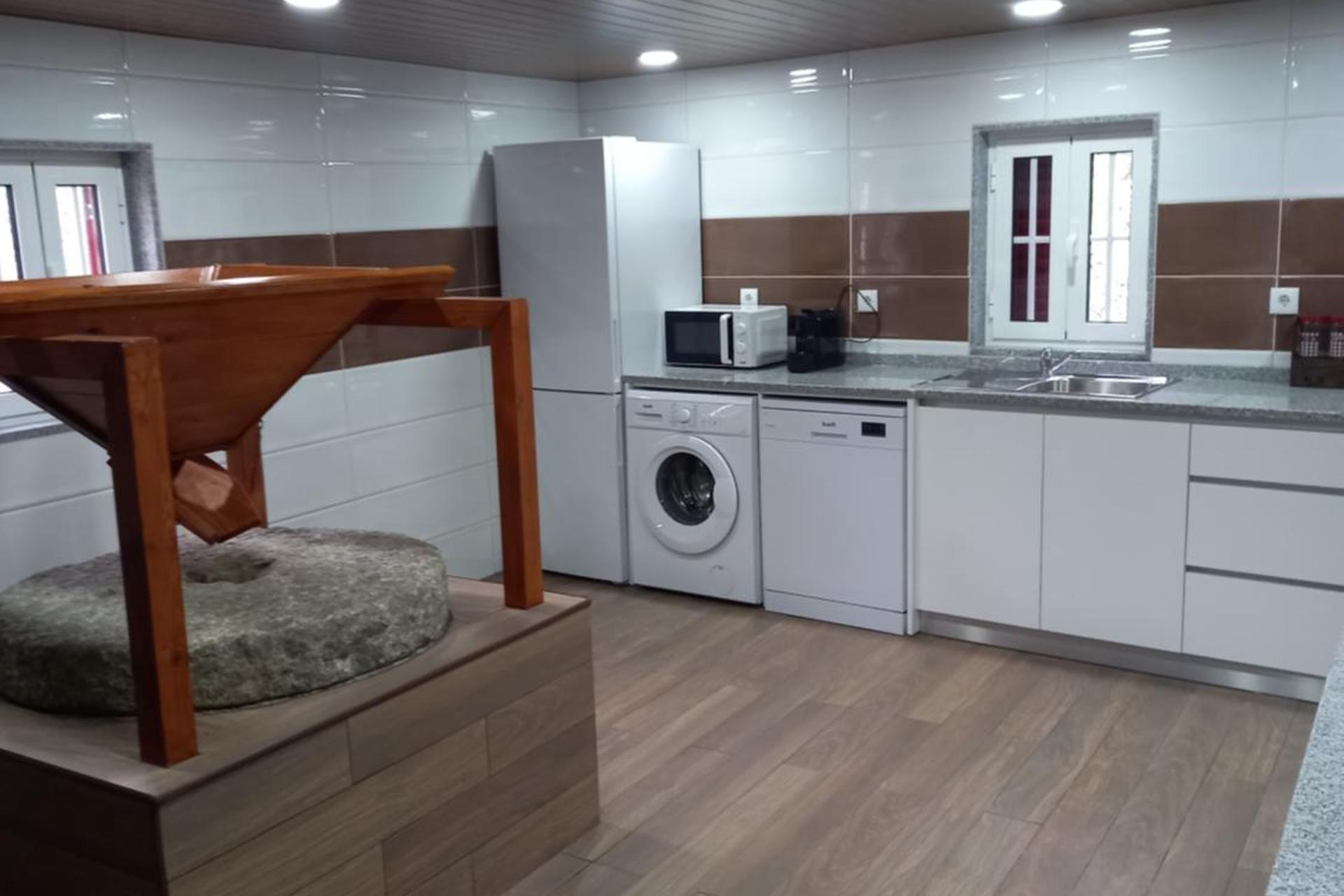 Descubra o Encanto da Casa do Moinho: Sua Próxima Parada de Férias - Imagem 17