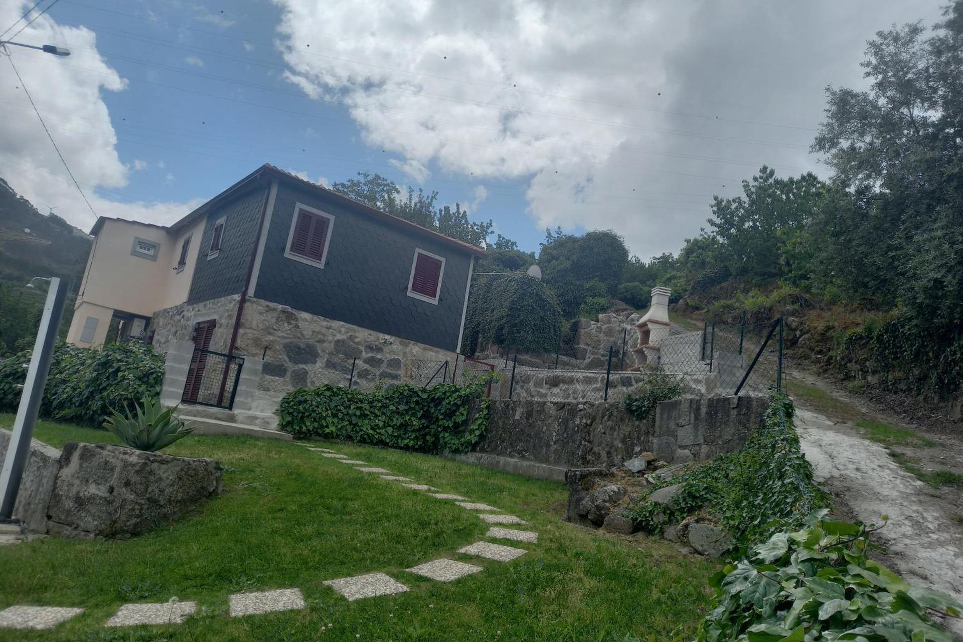 Descubra o Encanto da Casa do Moinho: Sua Próxima Parada de Férias - Imagem 24