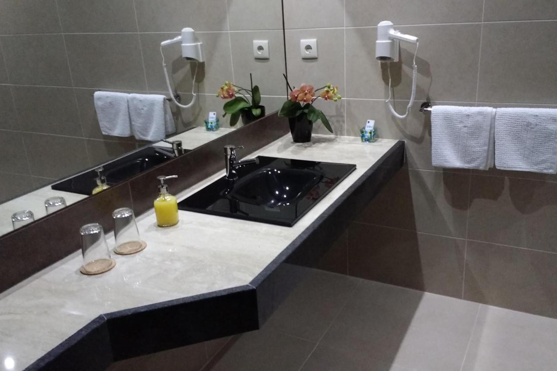 Descubra a Casa do Prado Guesthouse: O Refúgio Perfeito - Imagem 56