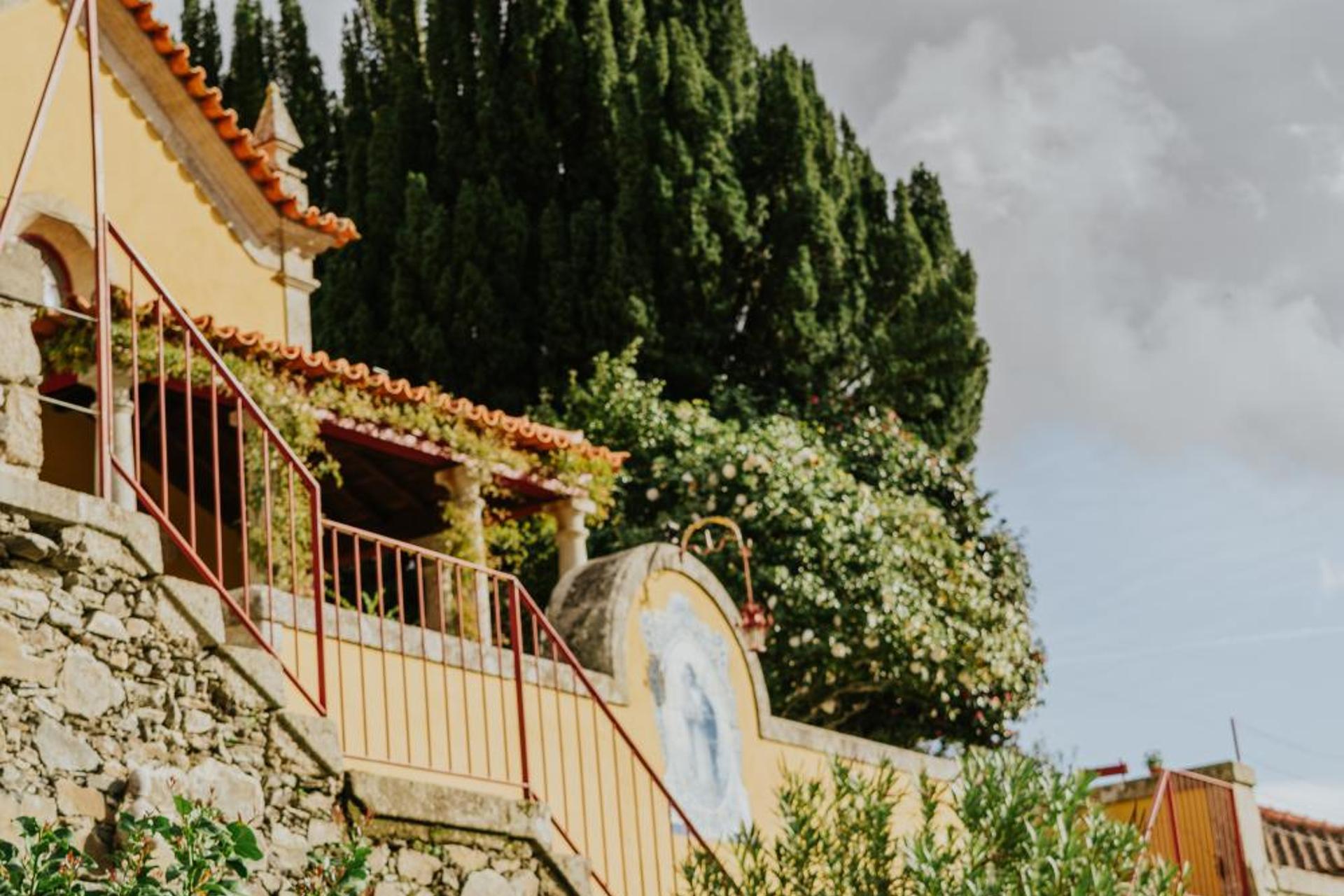 Descubra a Casa do Salgueiral: Sua Experiência de Hospitalidade Inigualável - Imagem 40