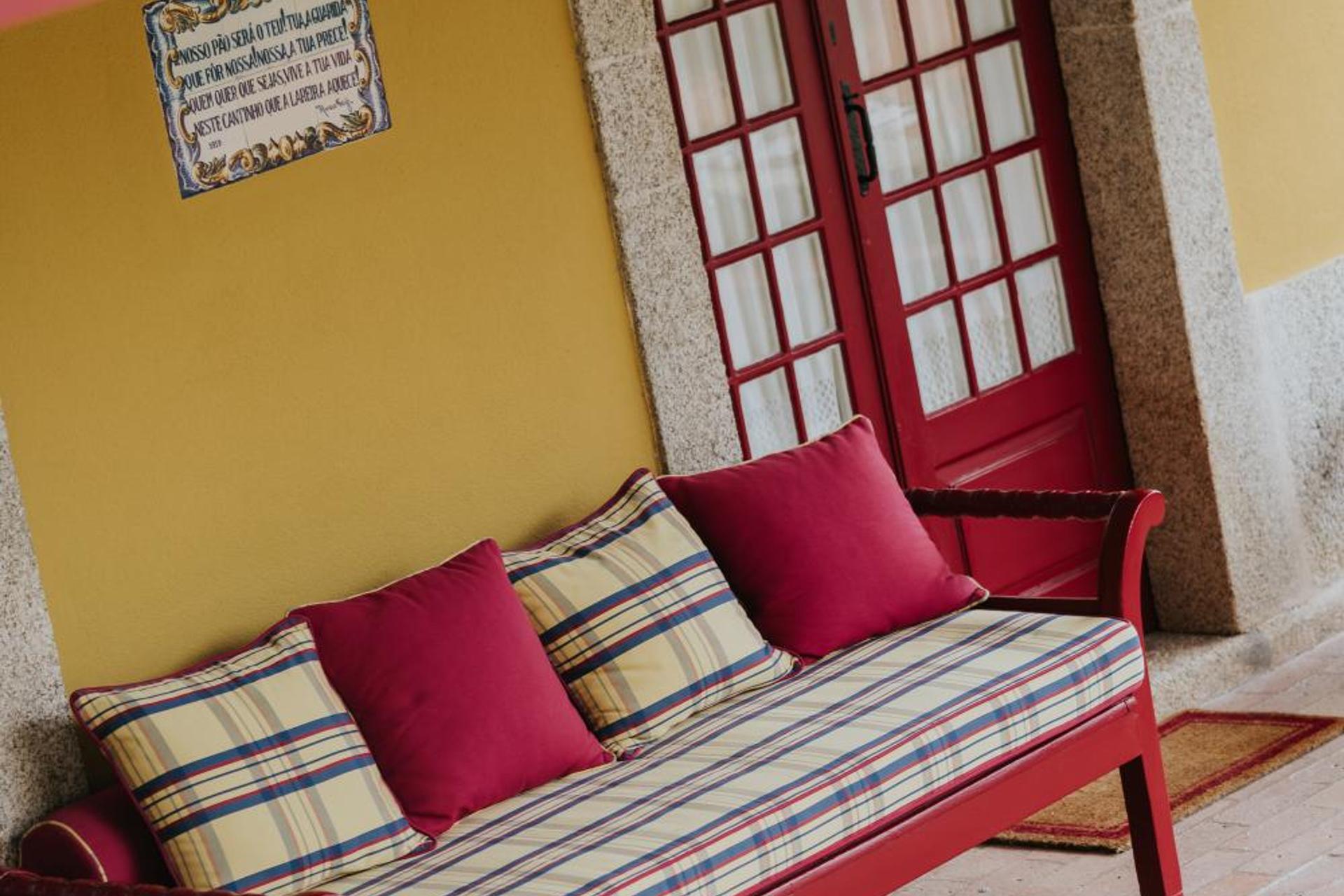 Descubra a Casa do Salgueiral: Sua Experiência de Hospitalidade Inigualável - Imagem 41