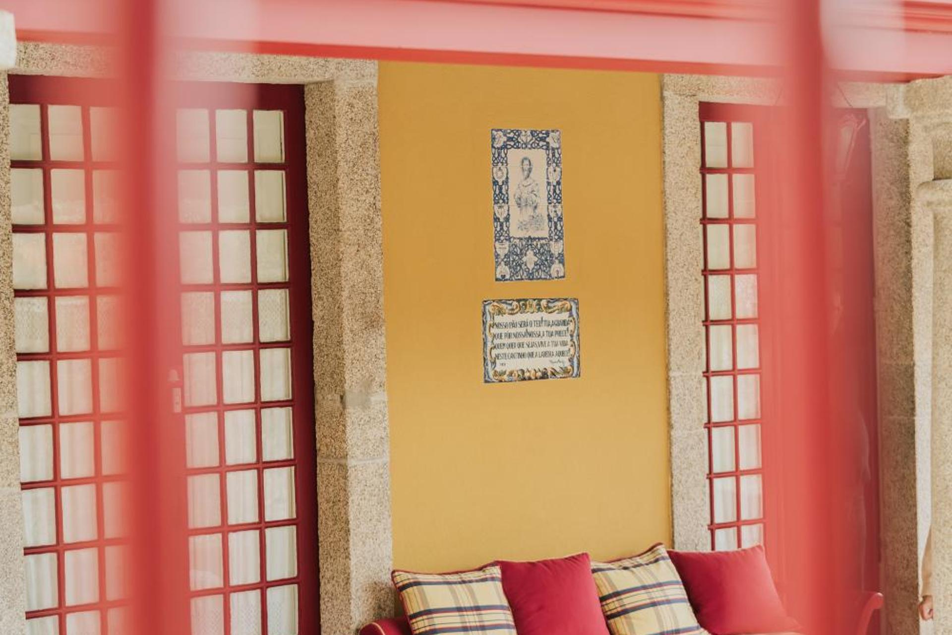 Descubra a Casa do Salgueiral: Sua Experiência de Hospitalidade Inigualável - Imagem 49