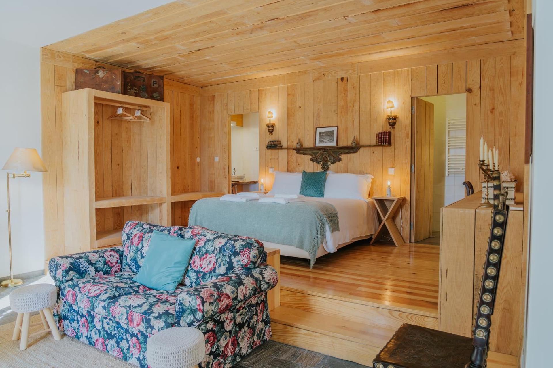 Descubra a Casa do Salgueiral: Sua Experiência de Hospitalidade Inigualável - Imagem 8