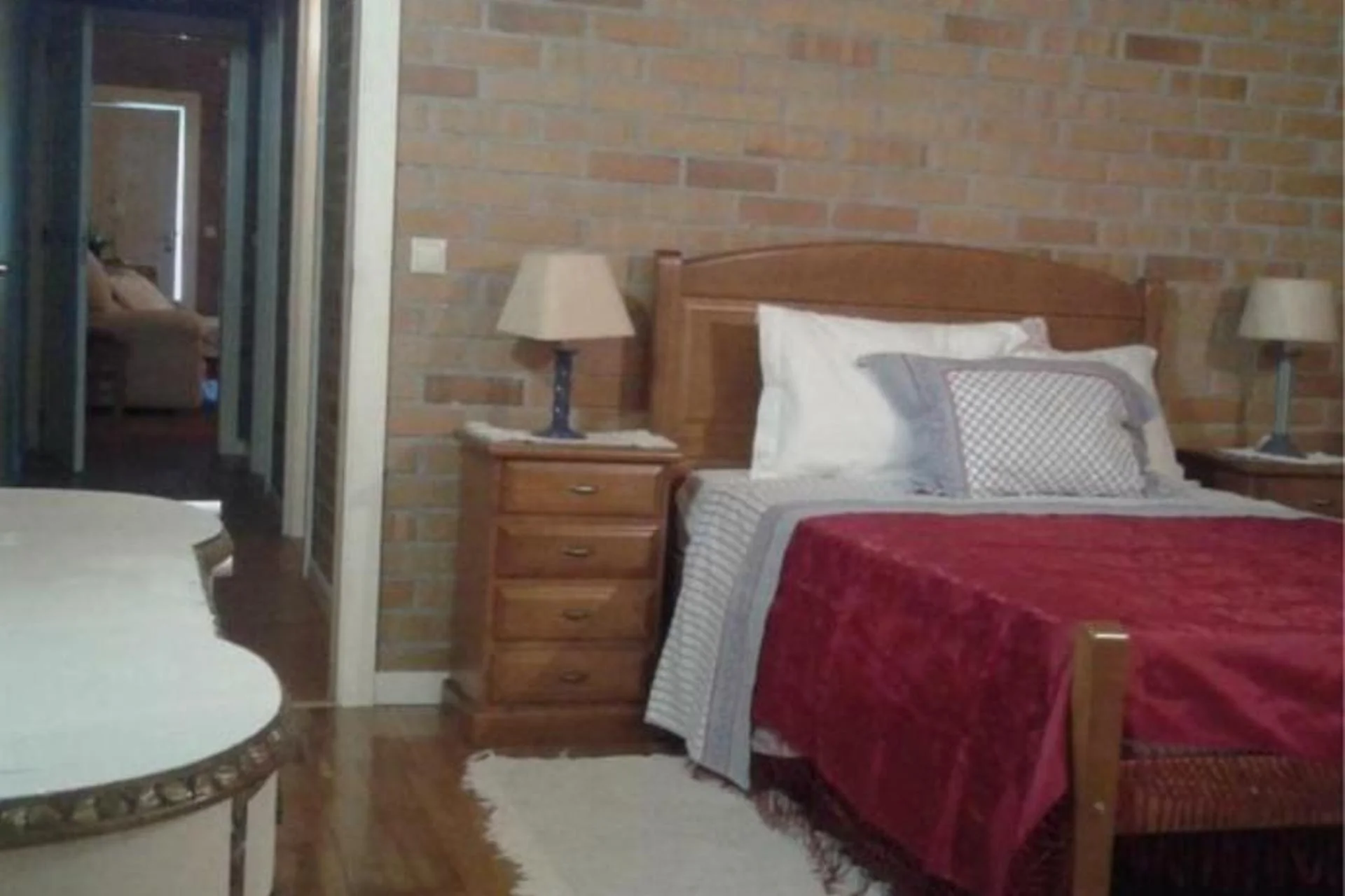 Experience the Charm of Casa dos Confrades: Your Ideal Stay Awaits - Image 20