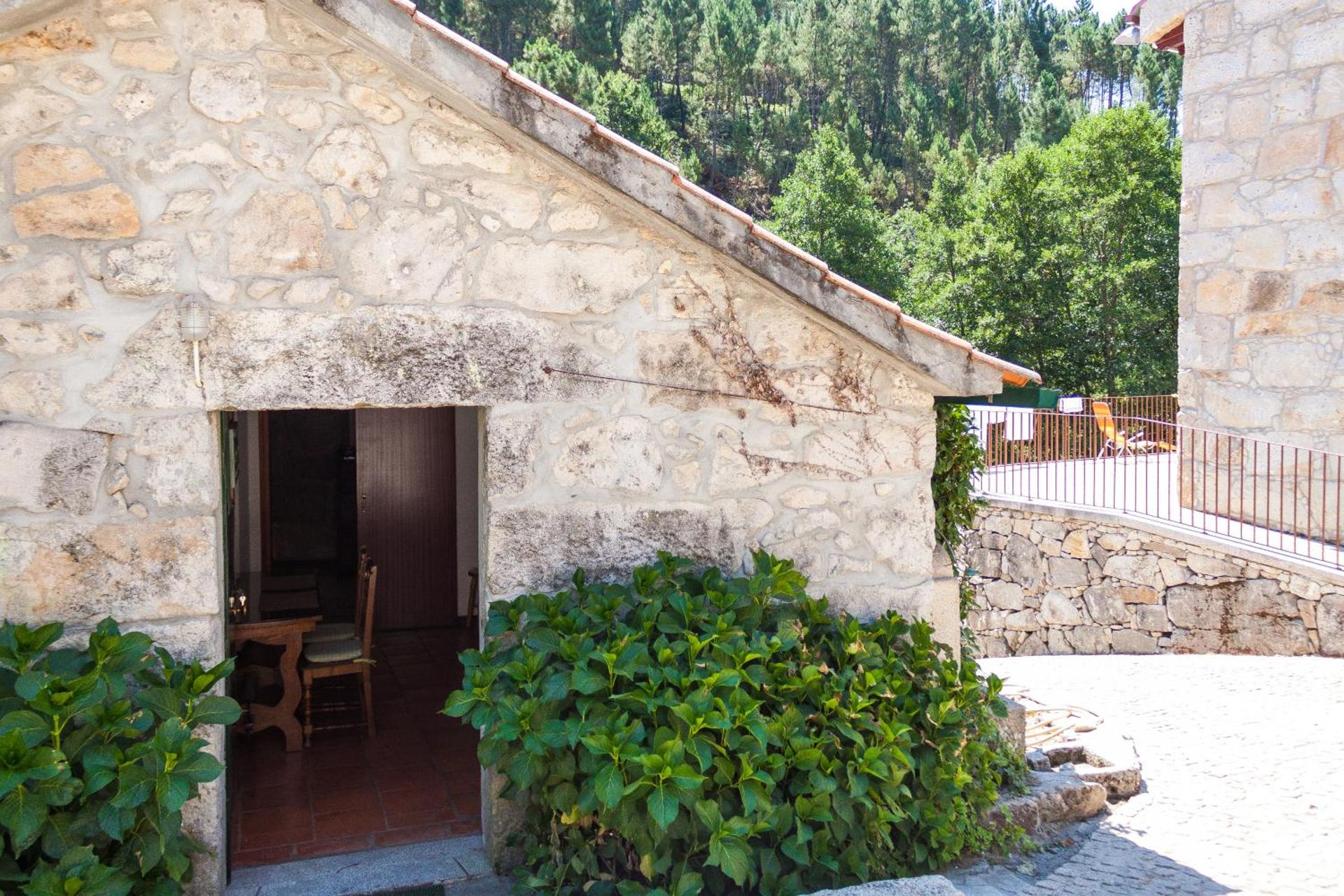Descubra a Casa Moinho da Mouta: Onde o Conforto Encontra a Natureza - Imagem 45