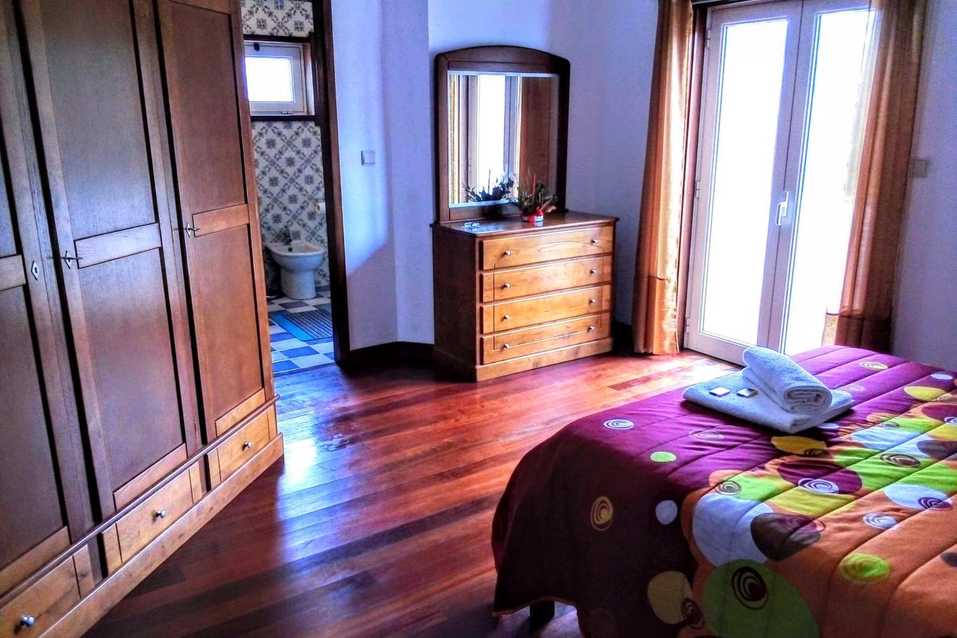 Descubra a Casa Vale do Rio Ovil: Uma Experiência Incomparável em Hospitalidade - Imagem 28