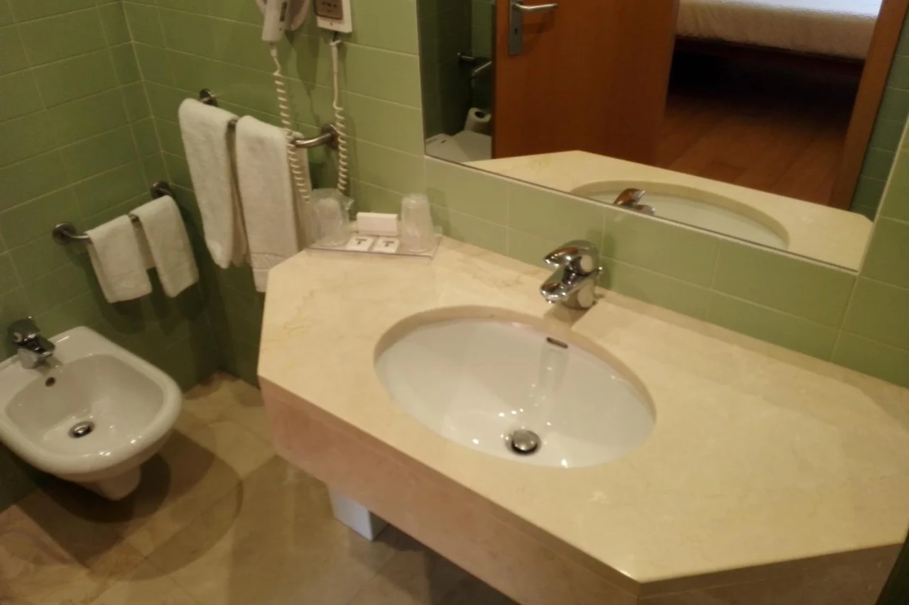 Cascais Hotel - Image 13